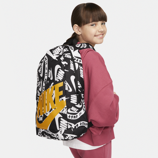 Kids sales backpack nike