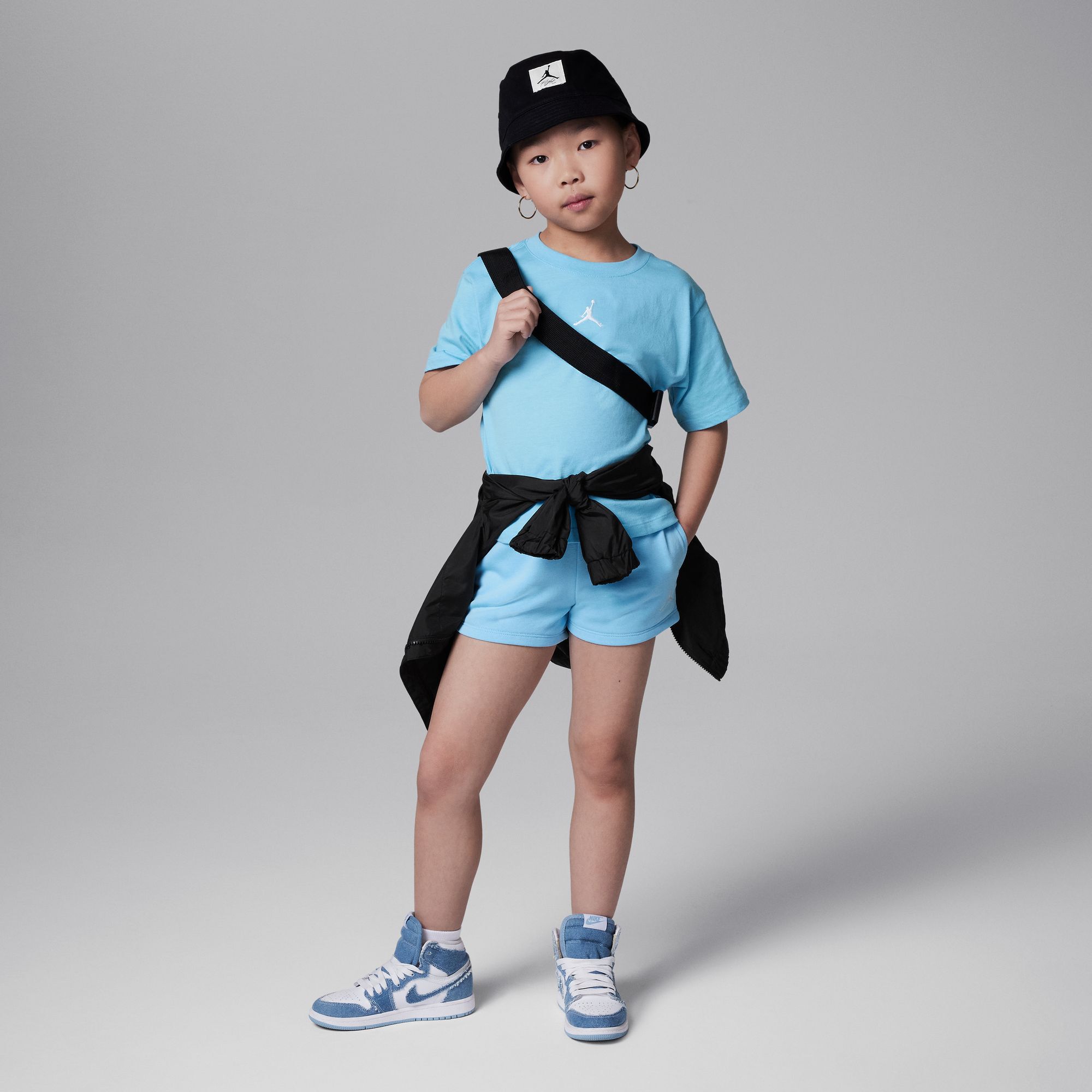 جوردن إيسنشال تي image number 2