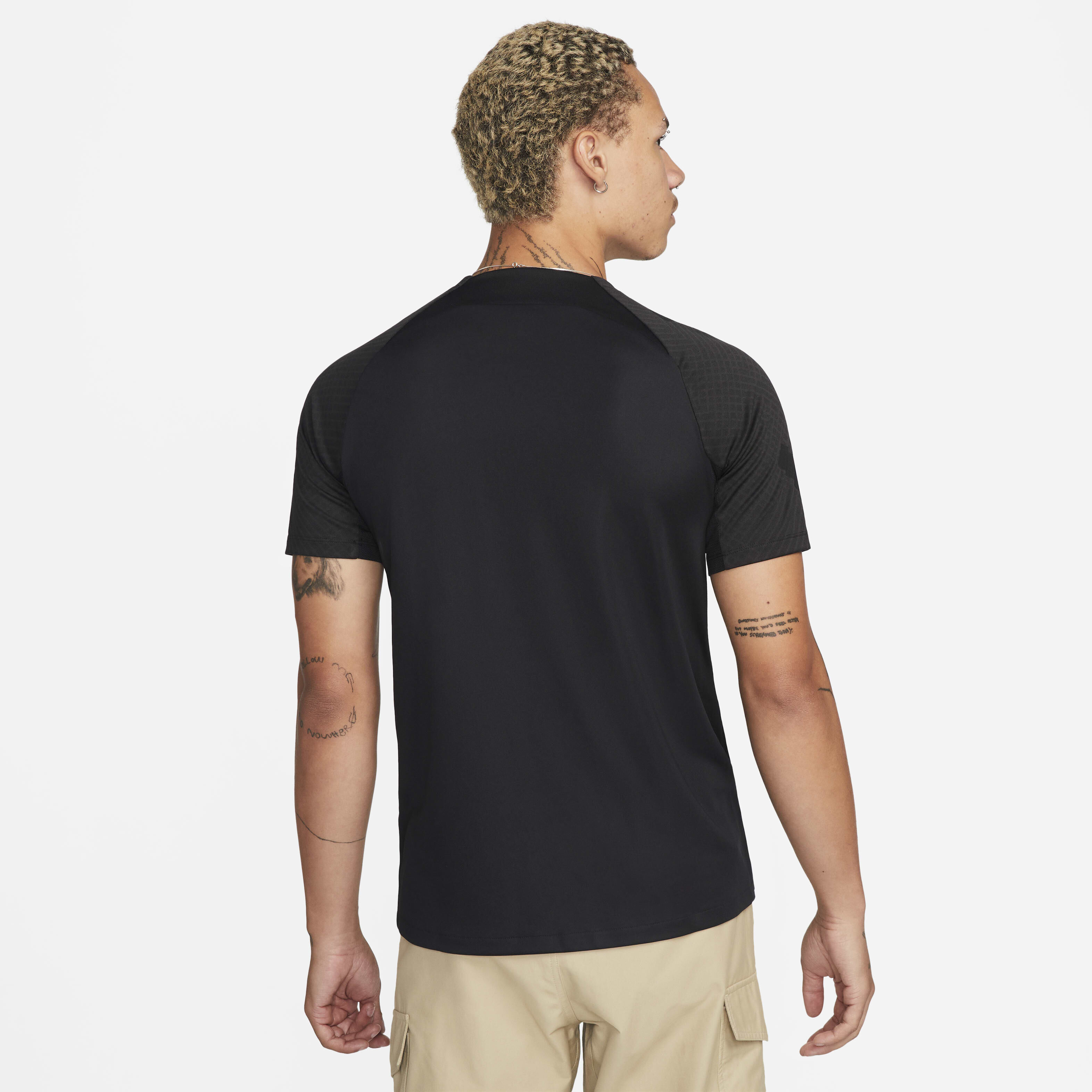 تشيلسي سترايك image number 1