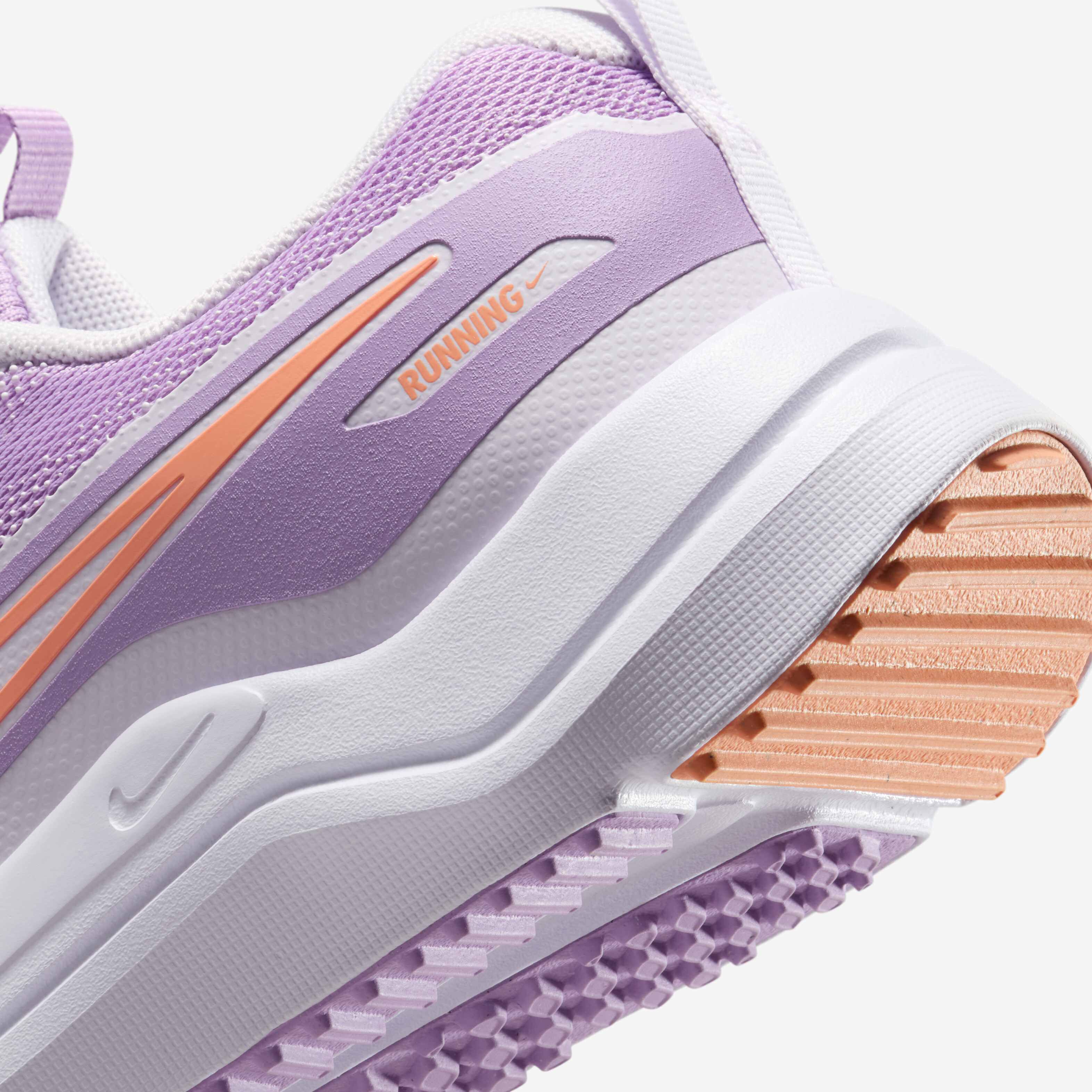 Nike Cosmic Runner image number 7