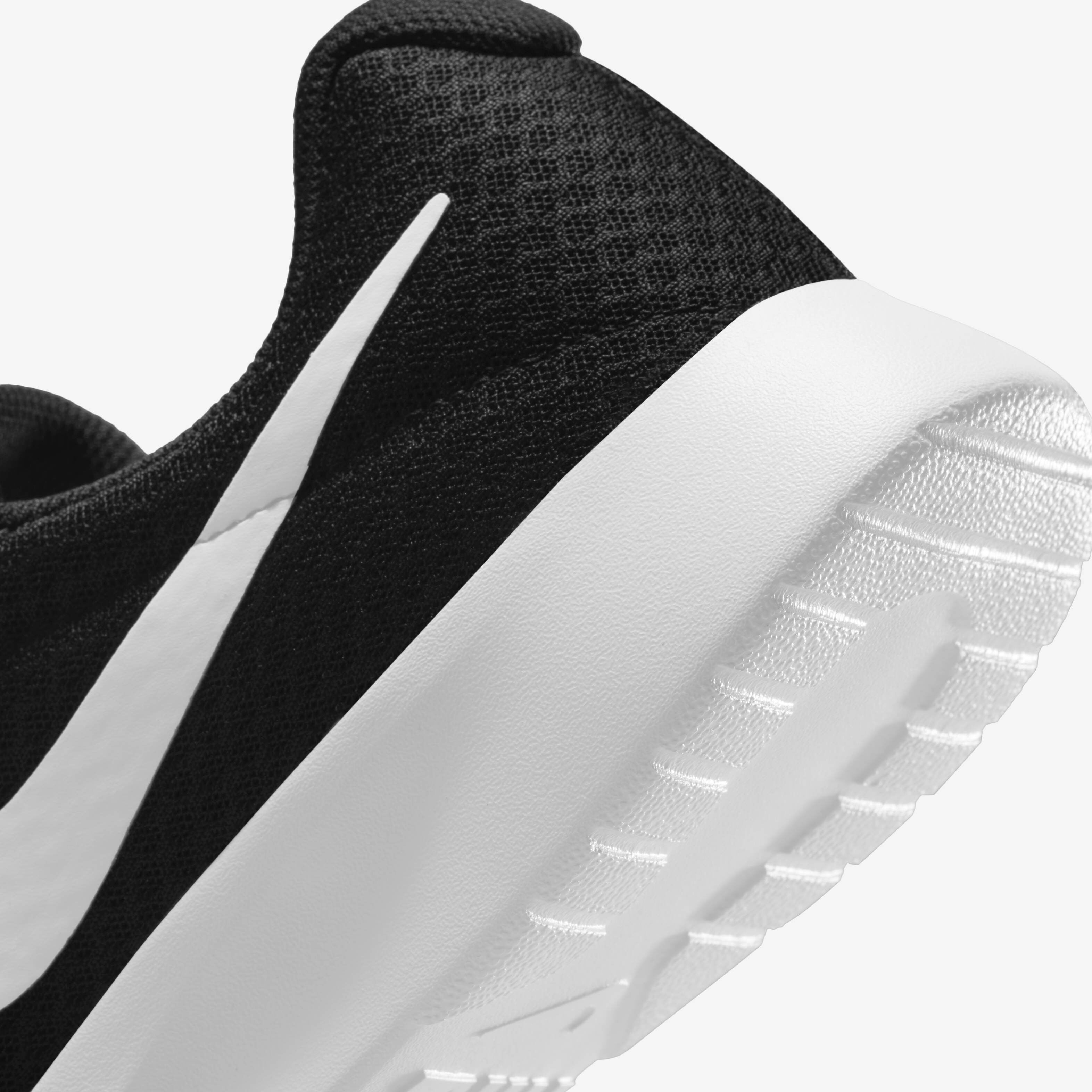 Nike m tanjun online