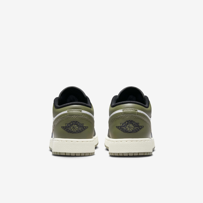Air Jordan 1 Low image number 5 Air Jordan 1 Low image number 5