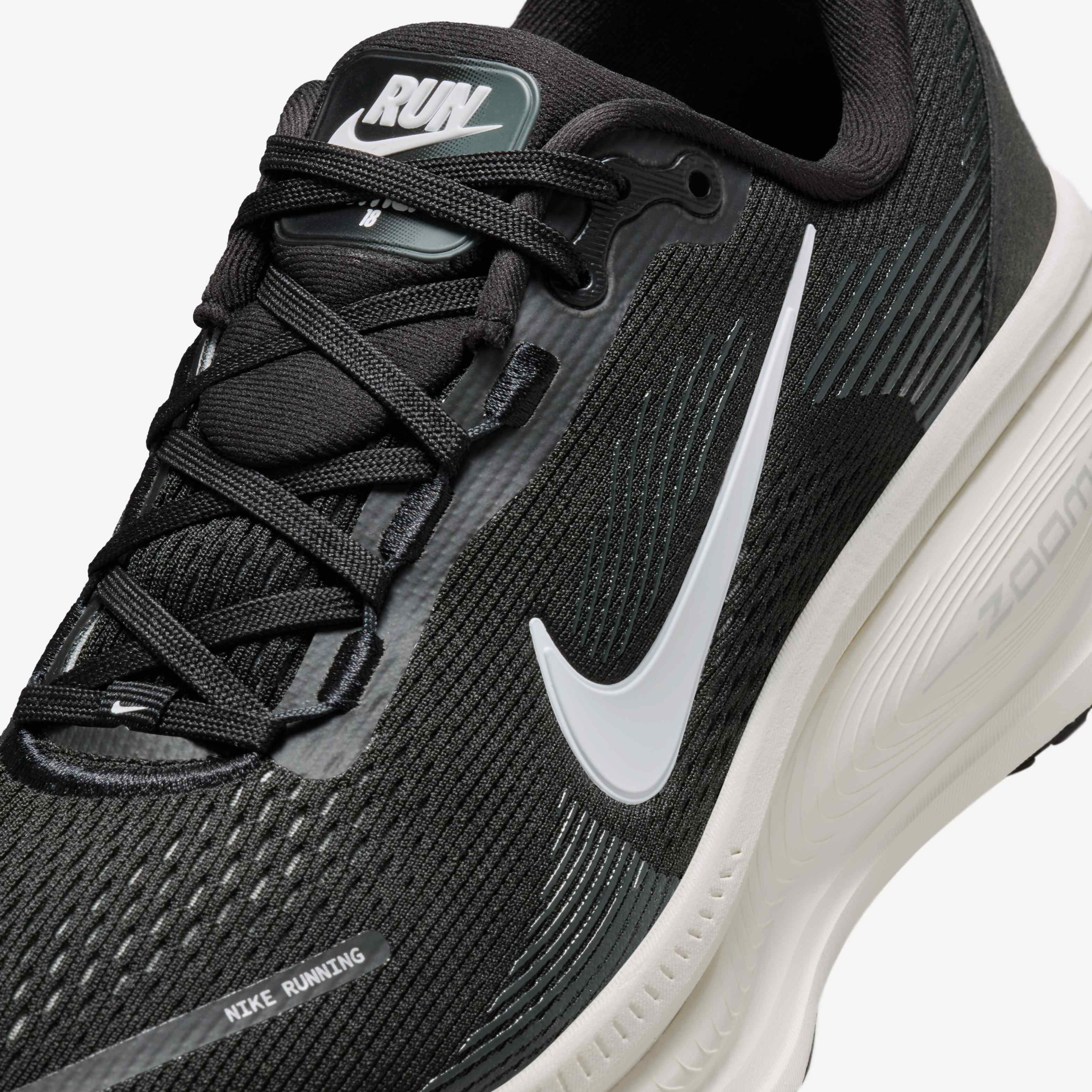 ★ナイキ★HM6804-106★Nike Vomero 18★Road Running★大人気★ Amazon.com | Nike Vomero 18 Women's Road Running Shoes