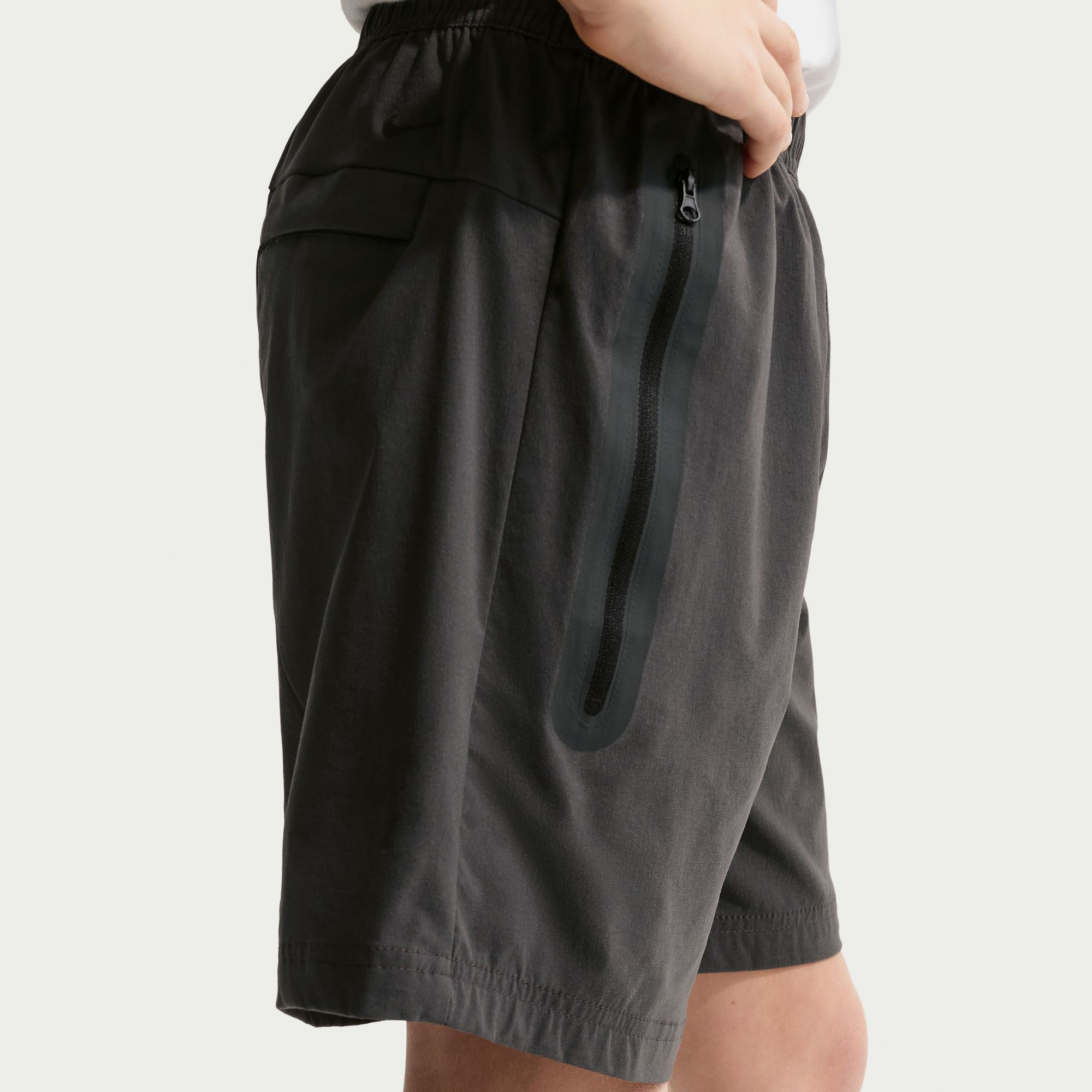 نايكي سبورتسوير تك image number 5