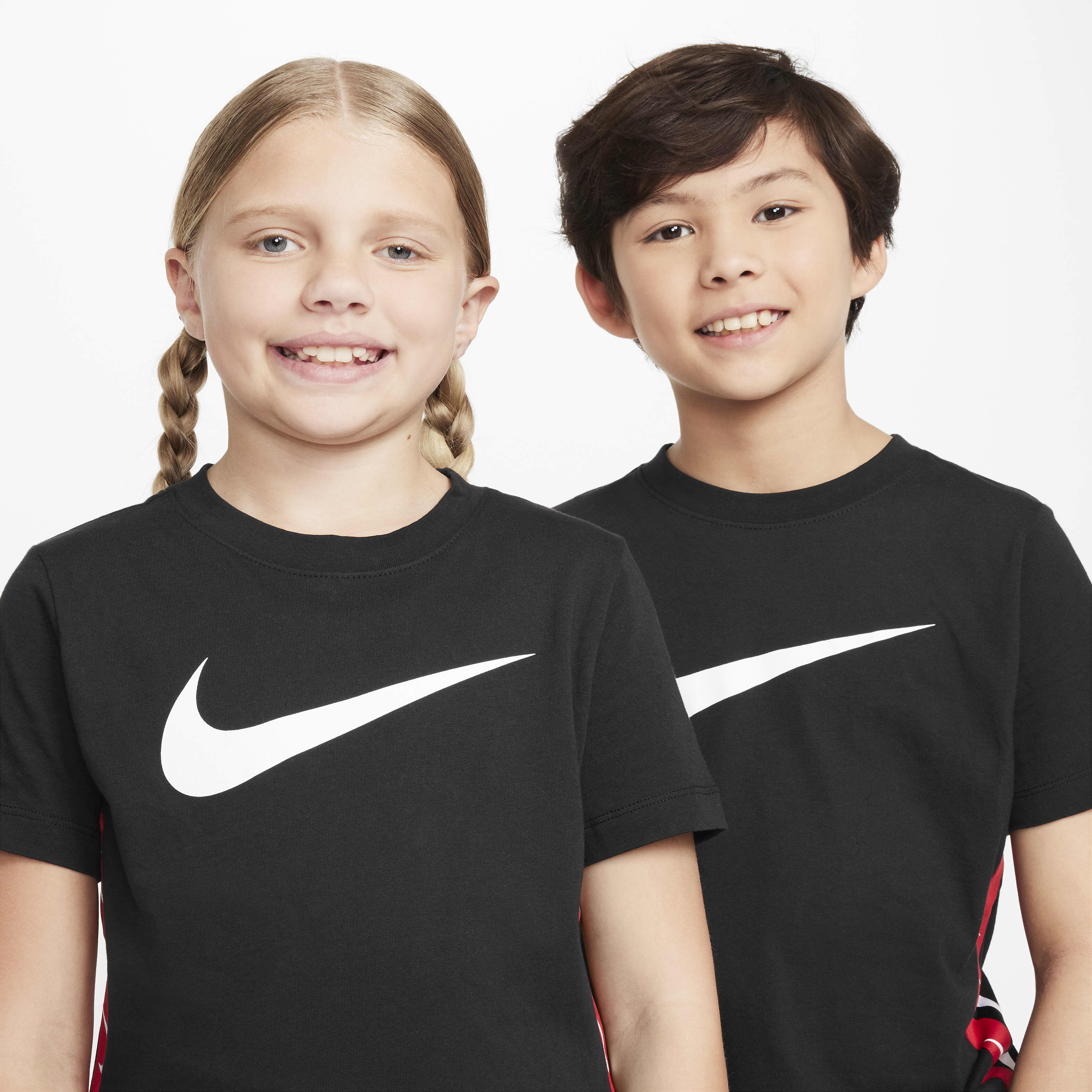 Nike Sportswear image number 2