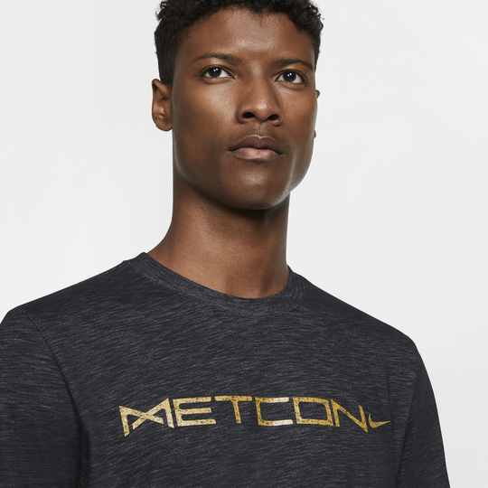 Gedragen Kardinaal Onderstrepen Dri-FIT "Metcon"Men's Training T-Shirt in KSA. Nike SA