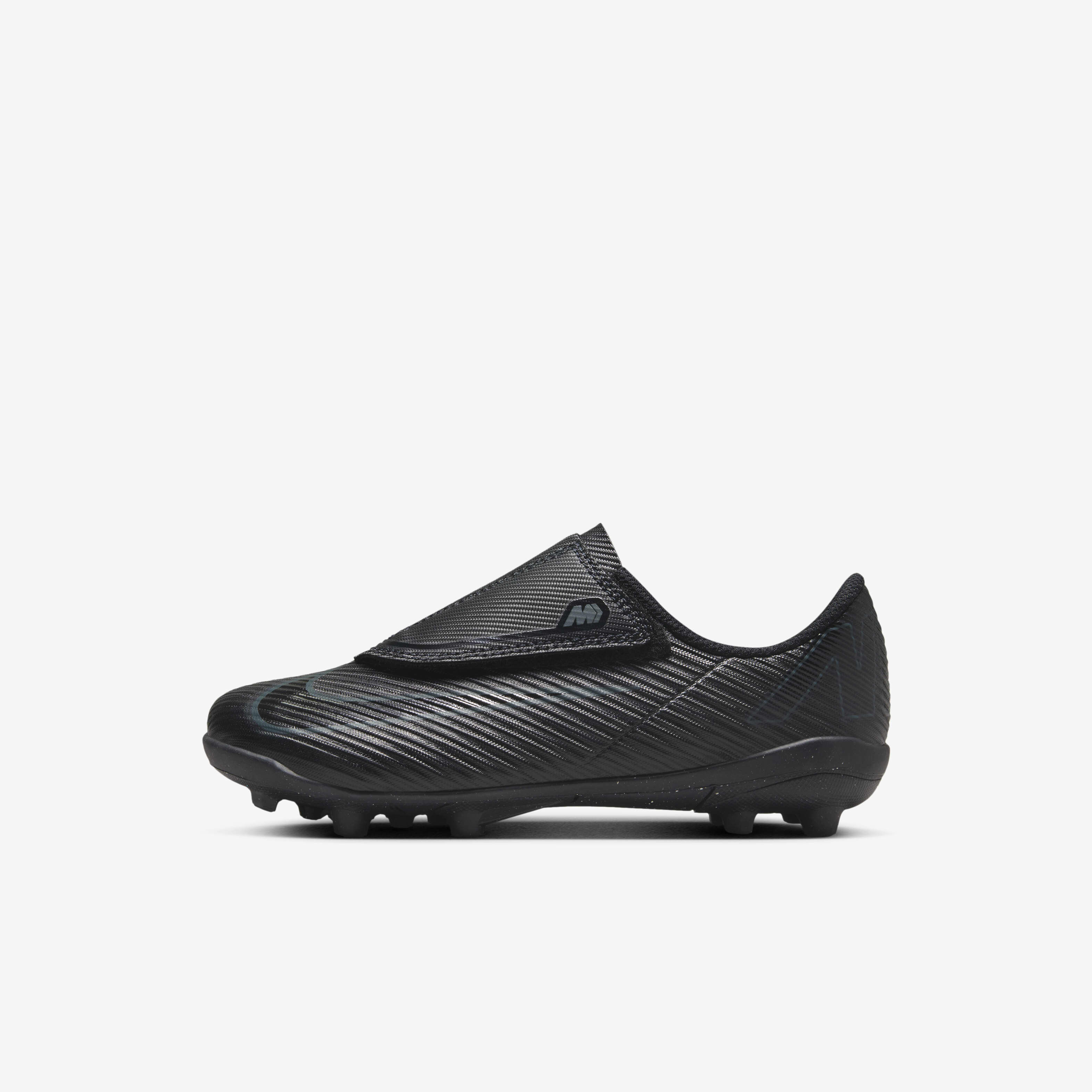 美品！Nike CR7 マーキュリアル サッカー トレシュー 27.5cm NIKE マーキュリアル ヴェイパー 15 FG 25.5cm - サッカー