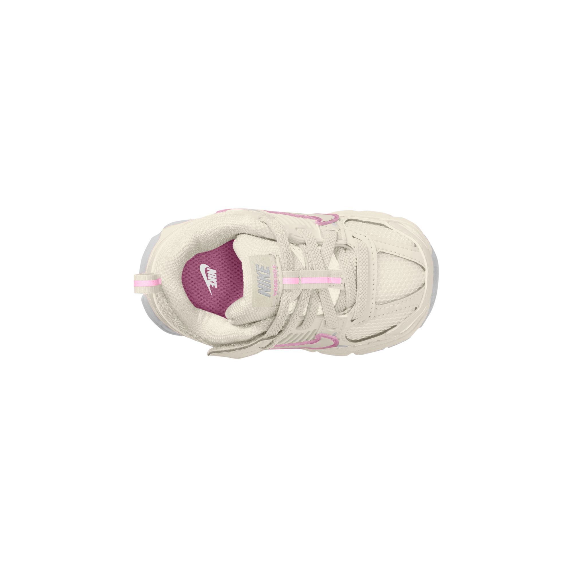 Nike Vomero 5 image number 2