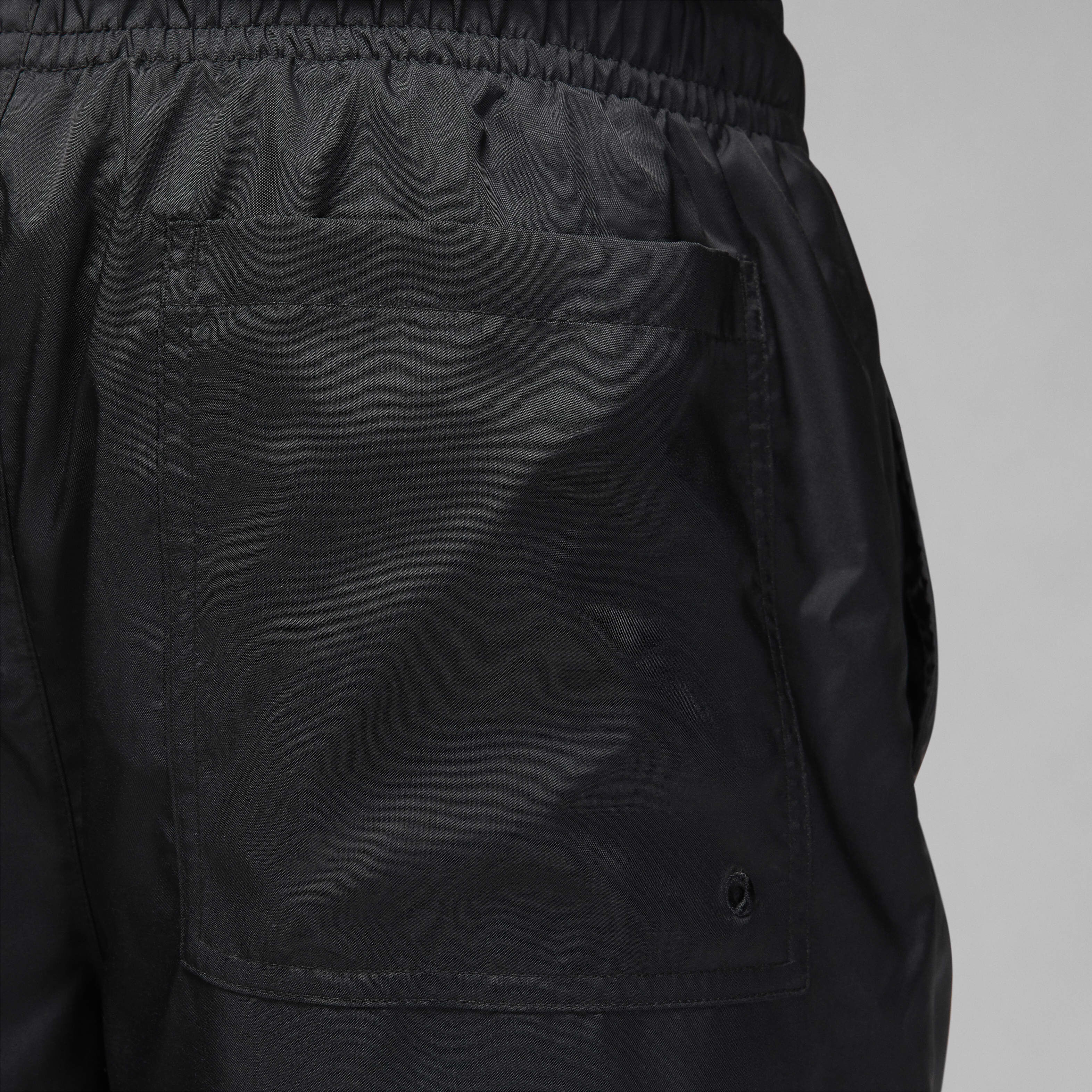 Jordan Essentials image number 4