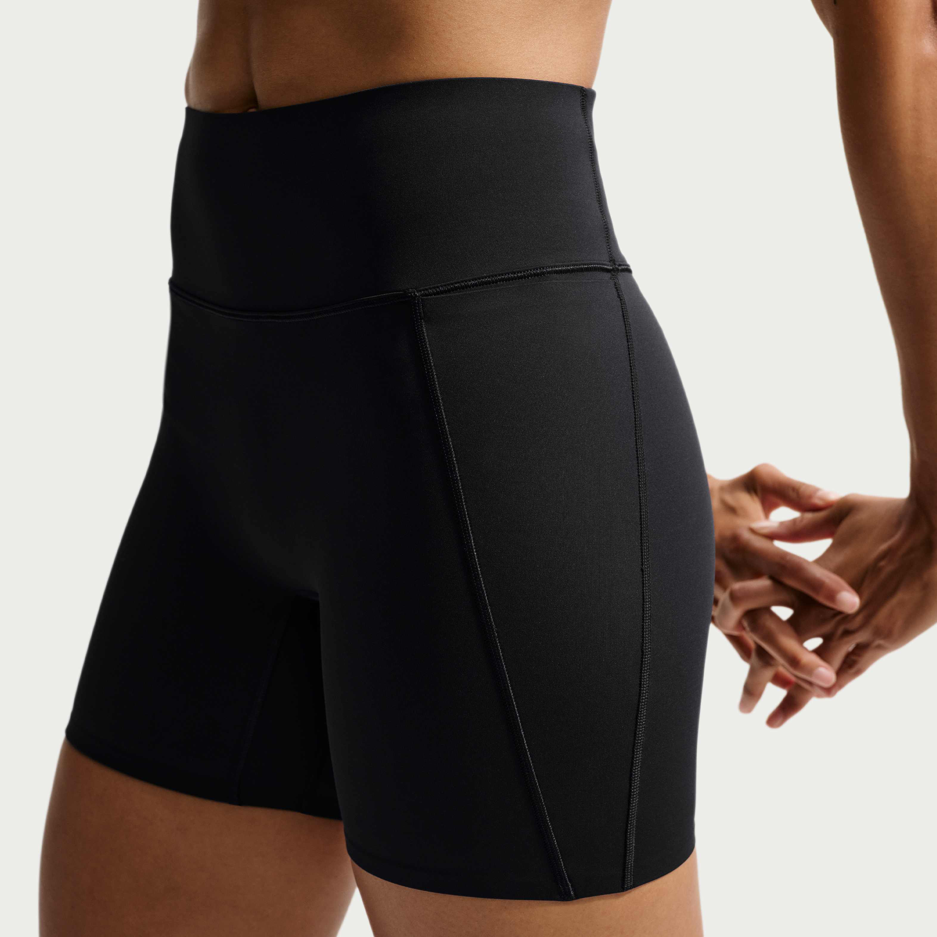 Nike Universa image number 6