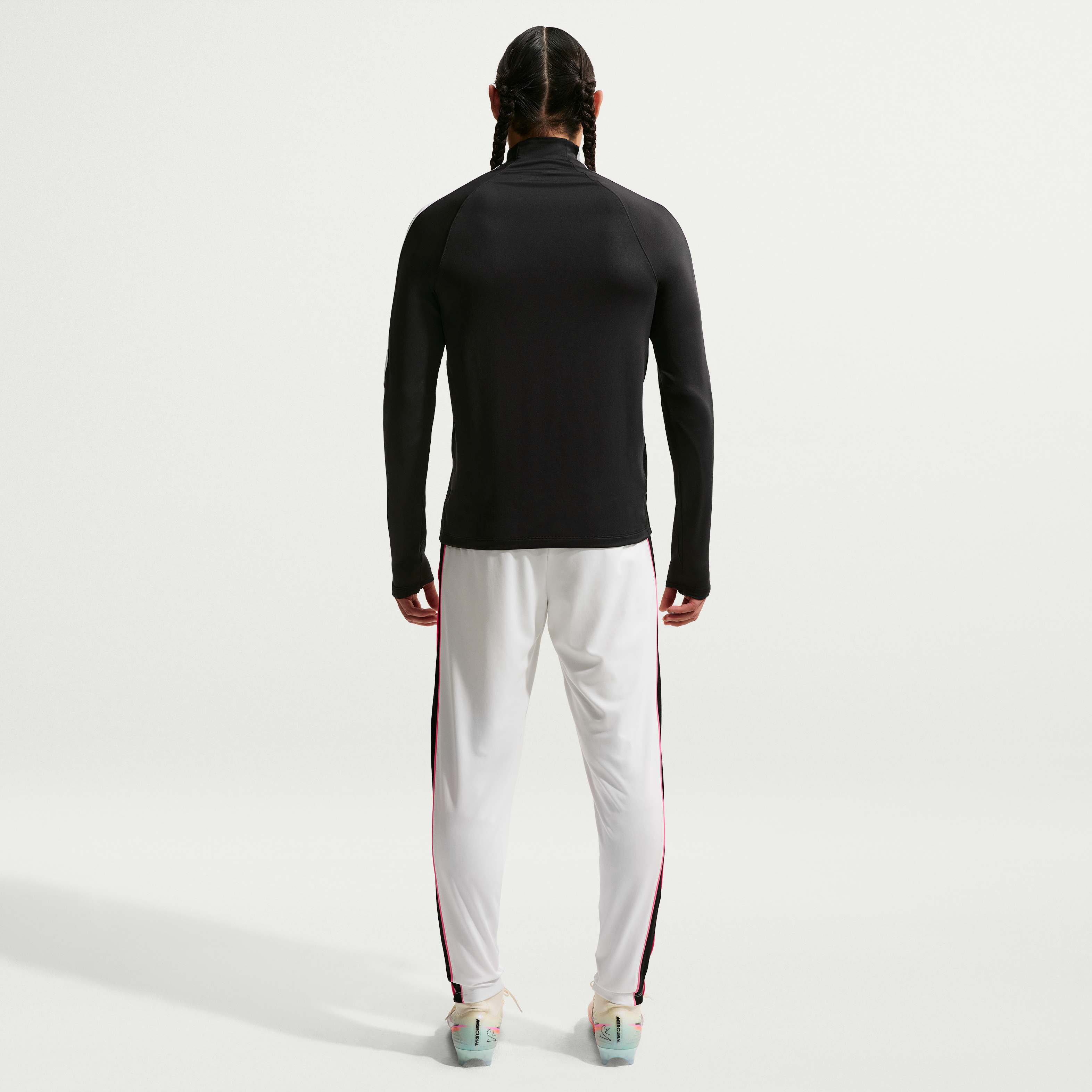 Nike Strike image number 4