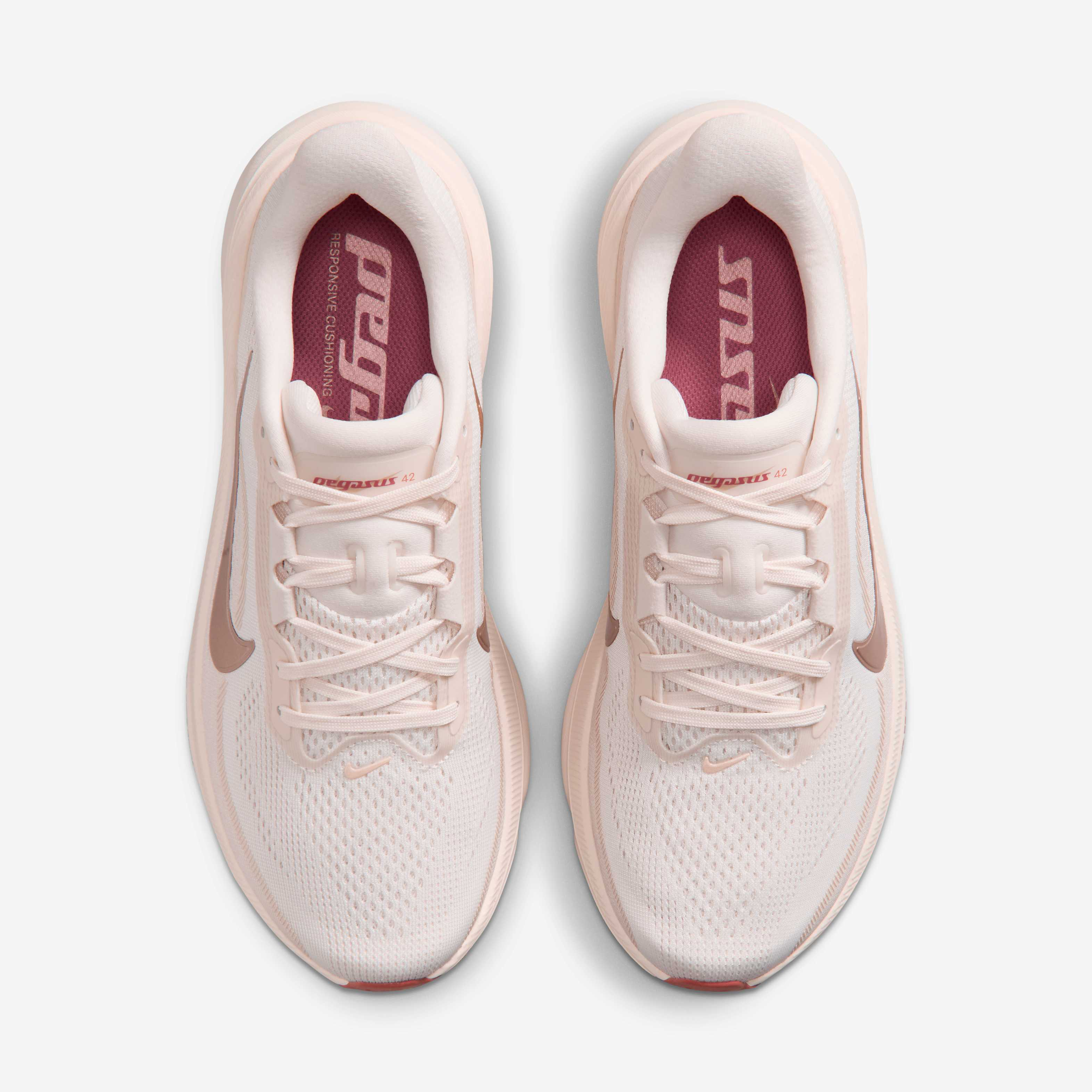 Nike Pegasus 42 image number 14
