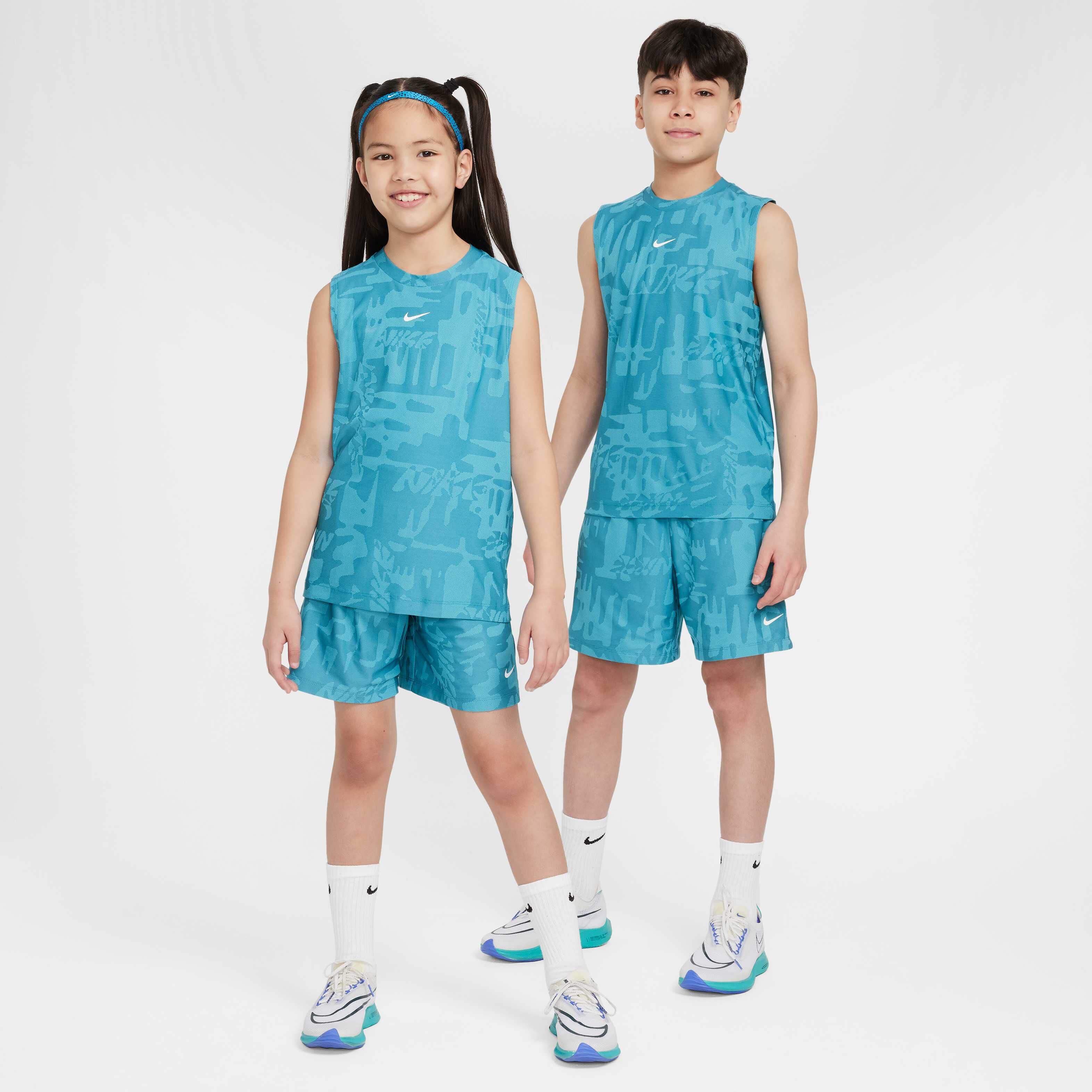 نايكي مالتي image number 4