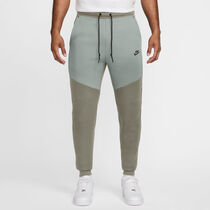 Nike Tech