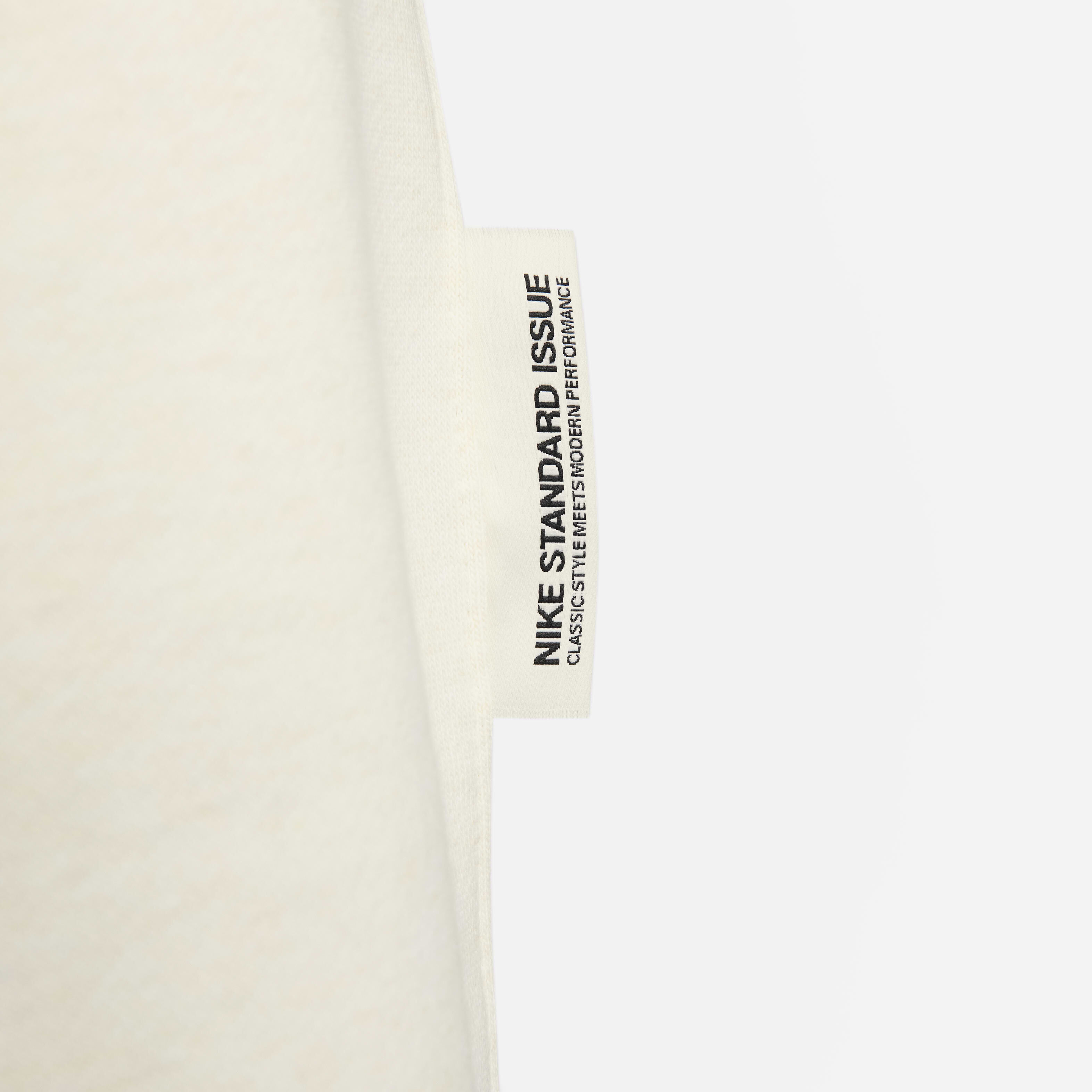 نايكي ستاندرد اشيو image number 14