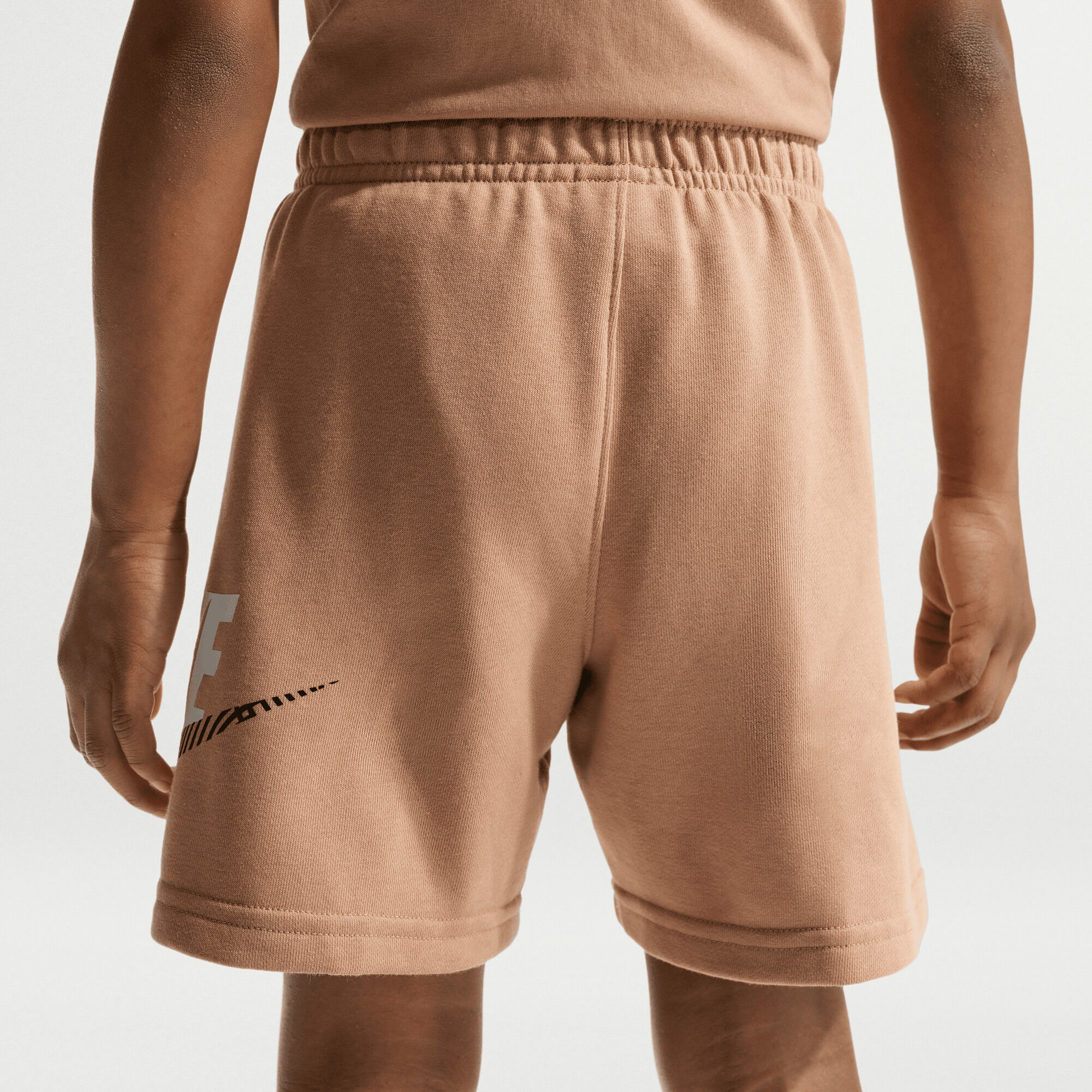 Nike Sportswear In The Zone image number 3