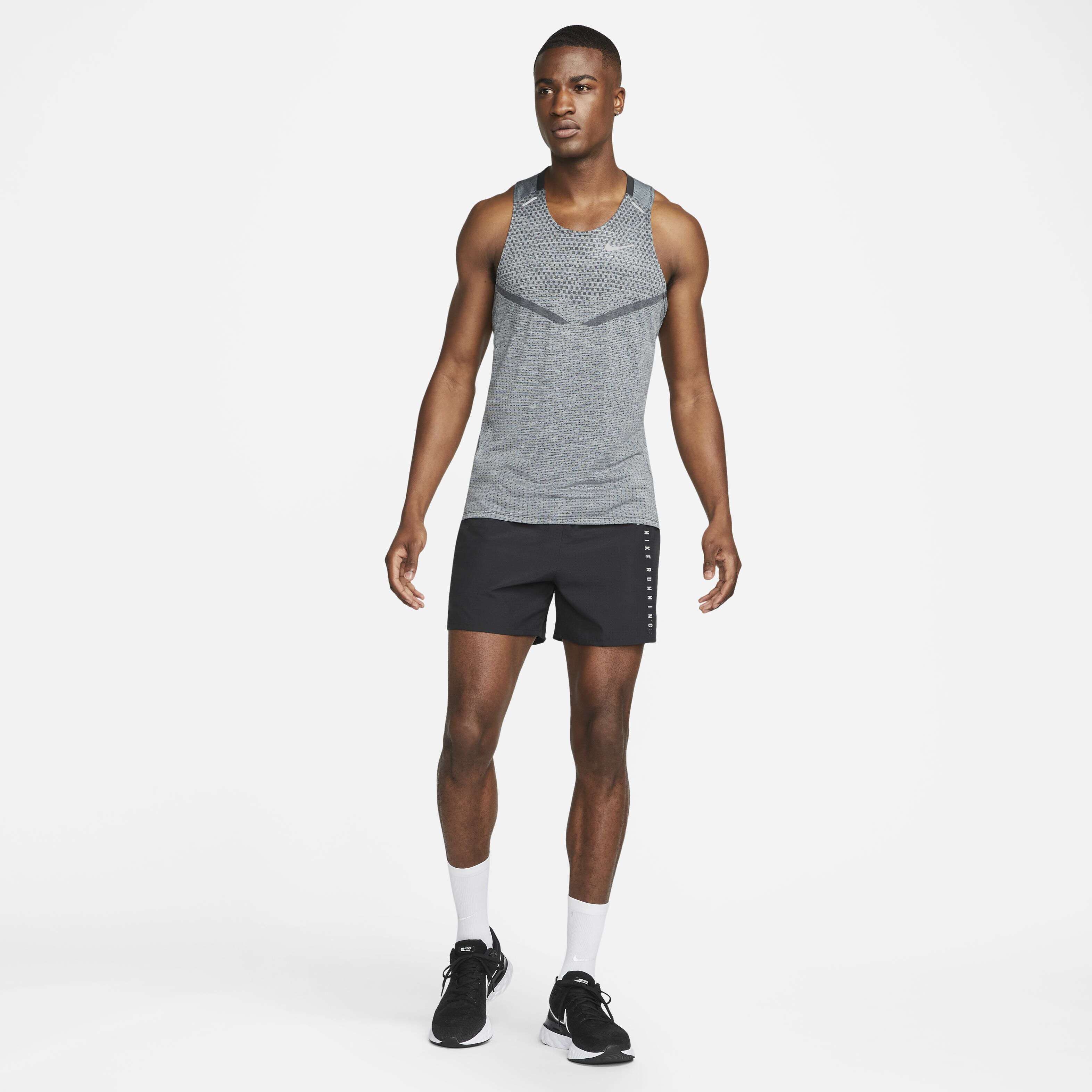 Nike Dri-FIT ADV TechKnit Ultra image number 4