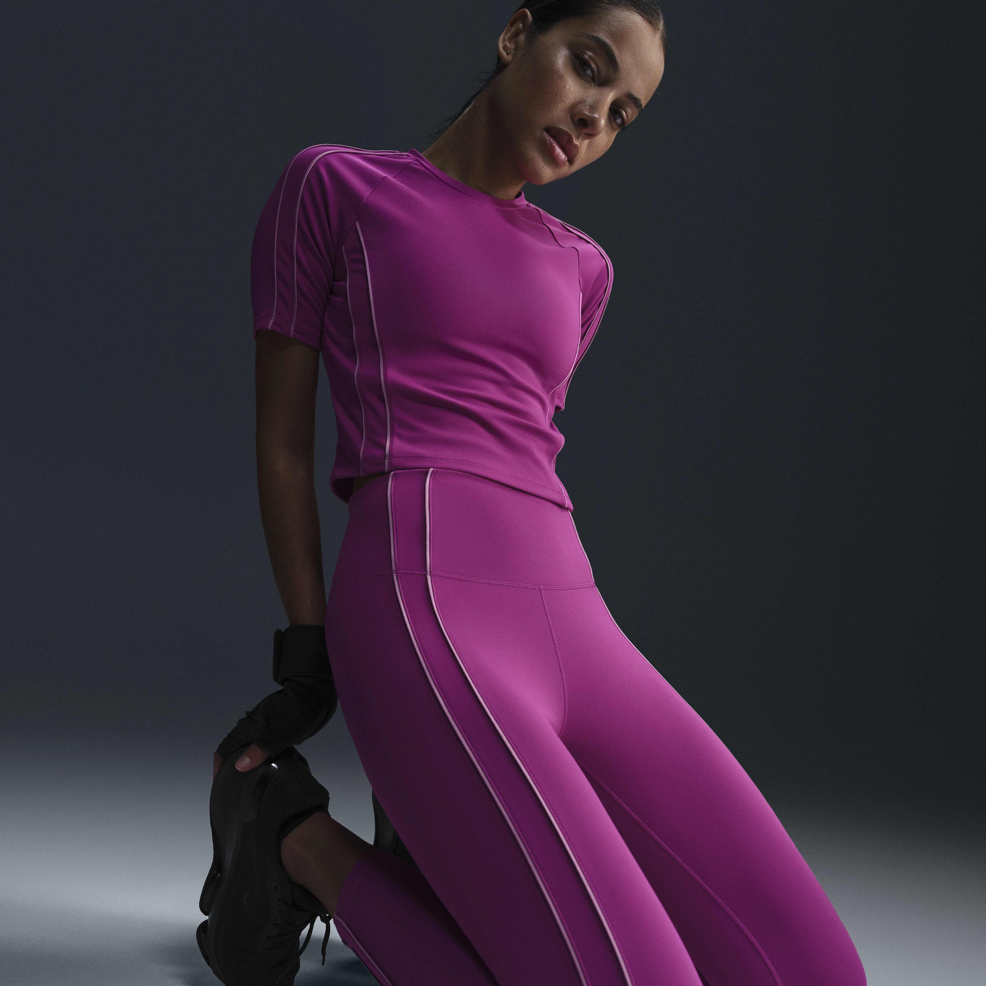 Nike One image number 2