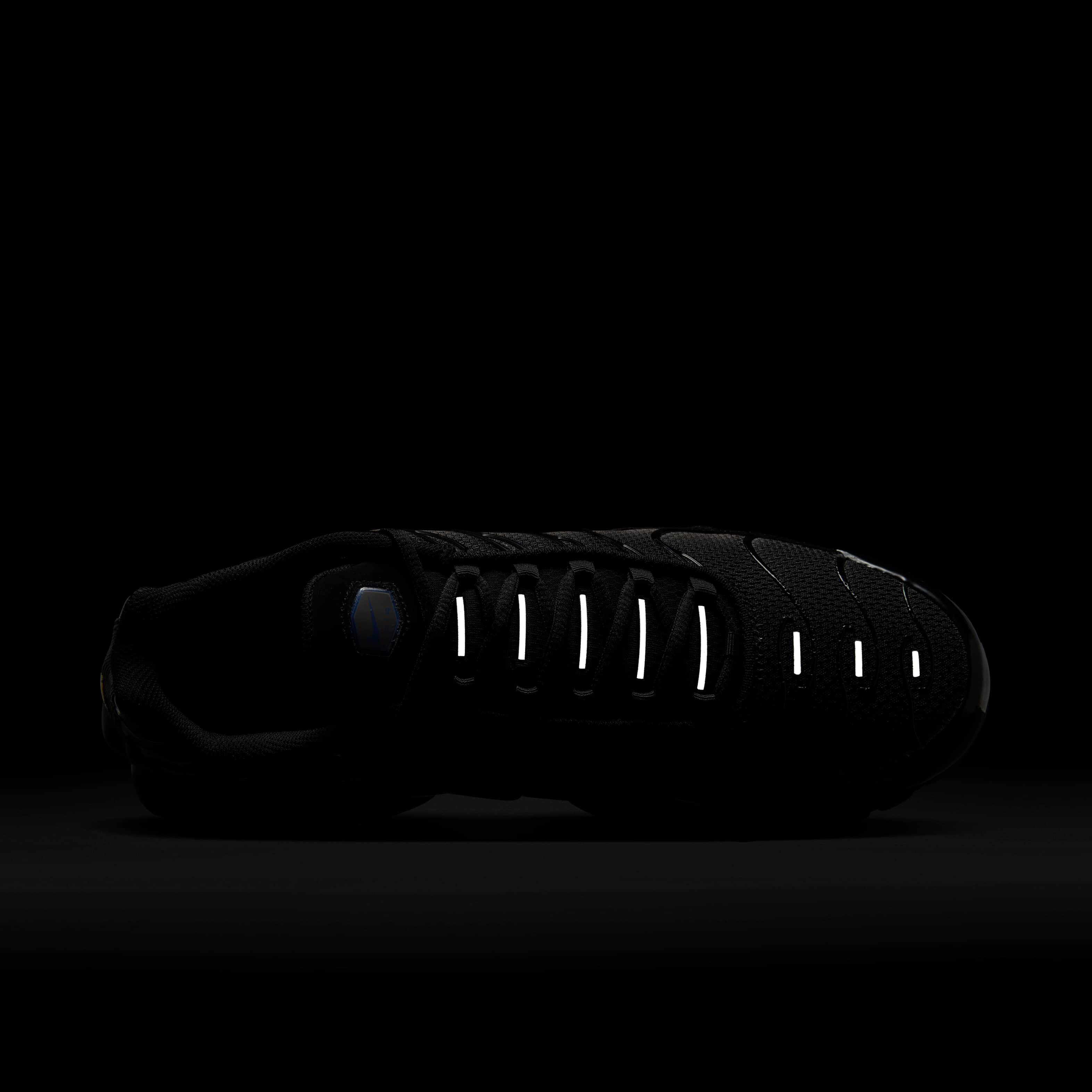 Nike Air Max Plus image number 8