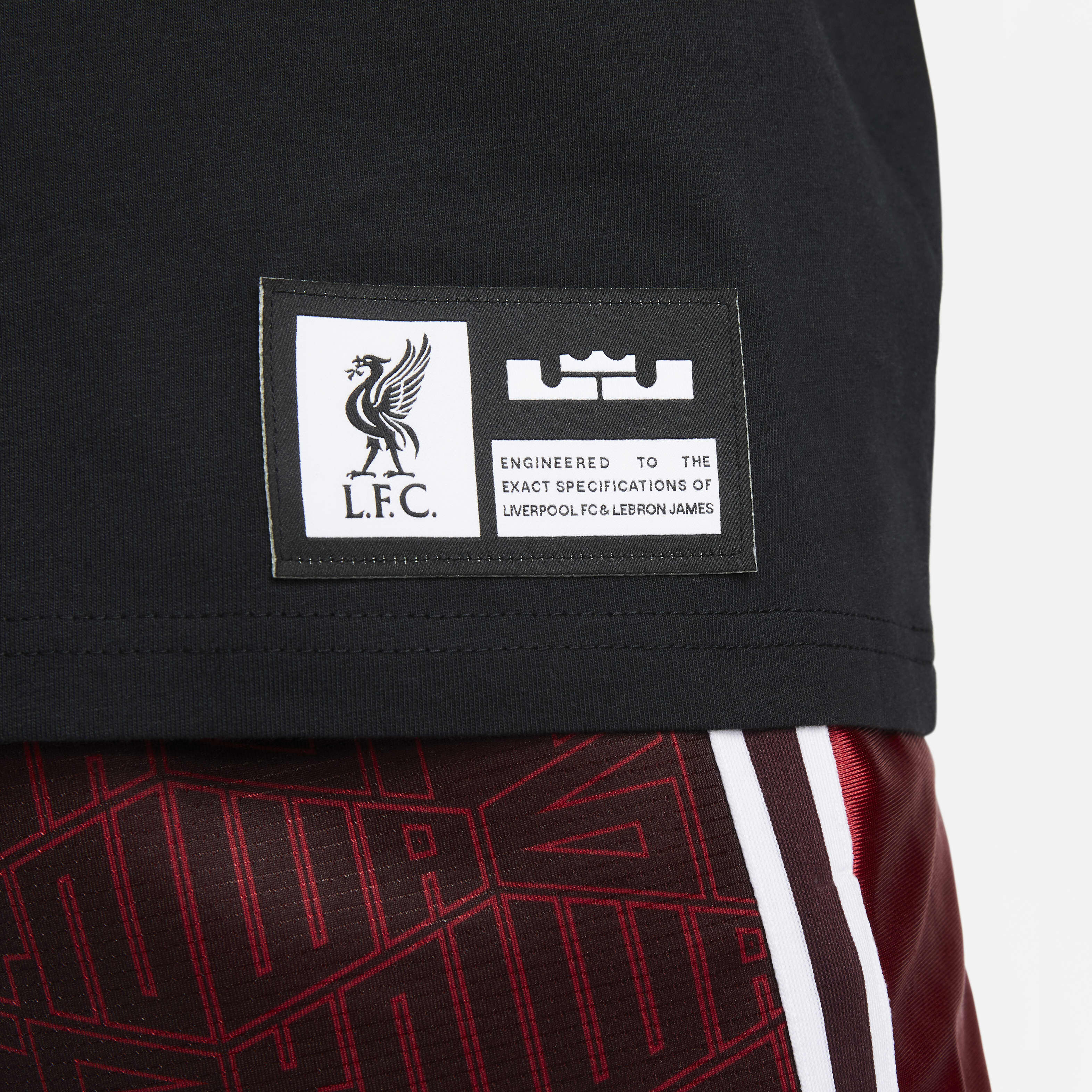 LeBron x Liverpool F.C. image number 6
