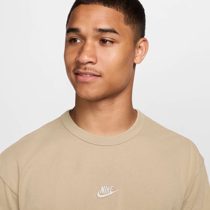 نايكي سبورتسوير بريميوم ايسنشالز image number 2 نايكي سبورتسوير بريميوم ايسنشالز image number 2