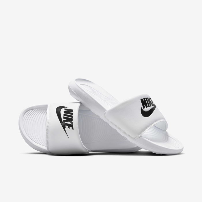 Nike Victori One image number 0 Nike Victori One image number 0