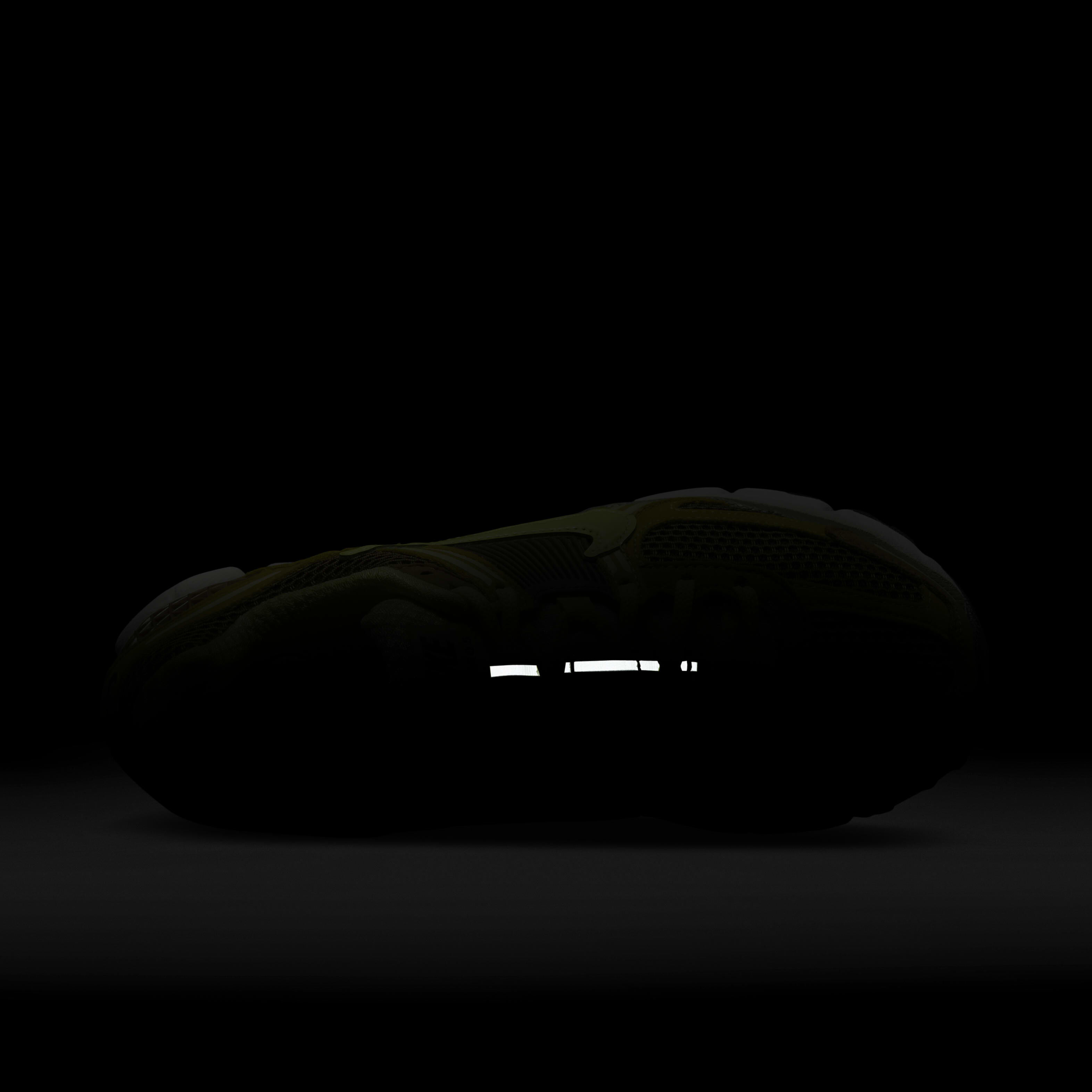 نايكي زووم فوميرو 5 image number 8