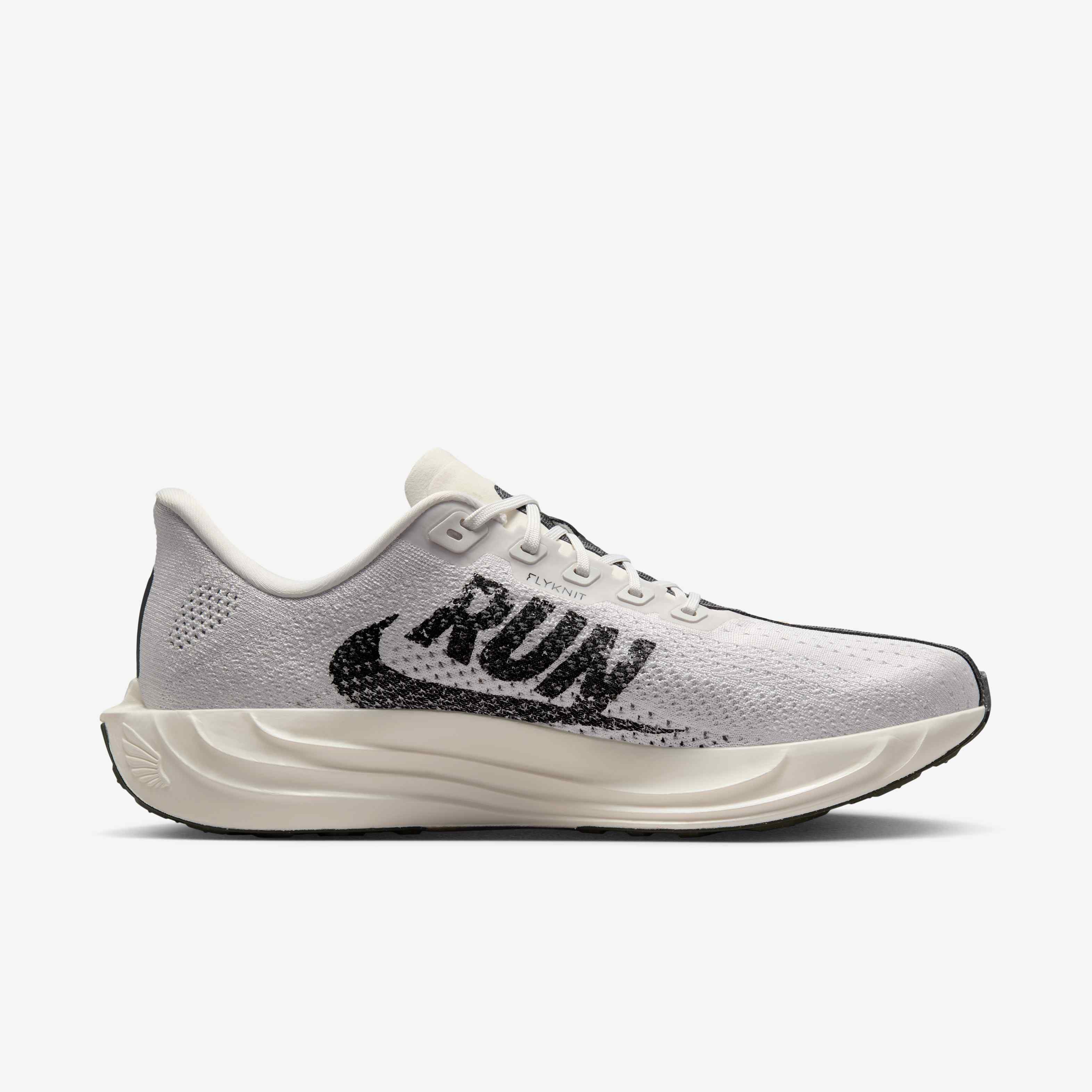 Nike Pegasus Plus image number 2