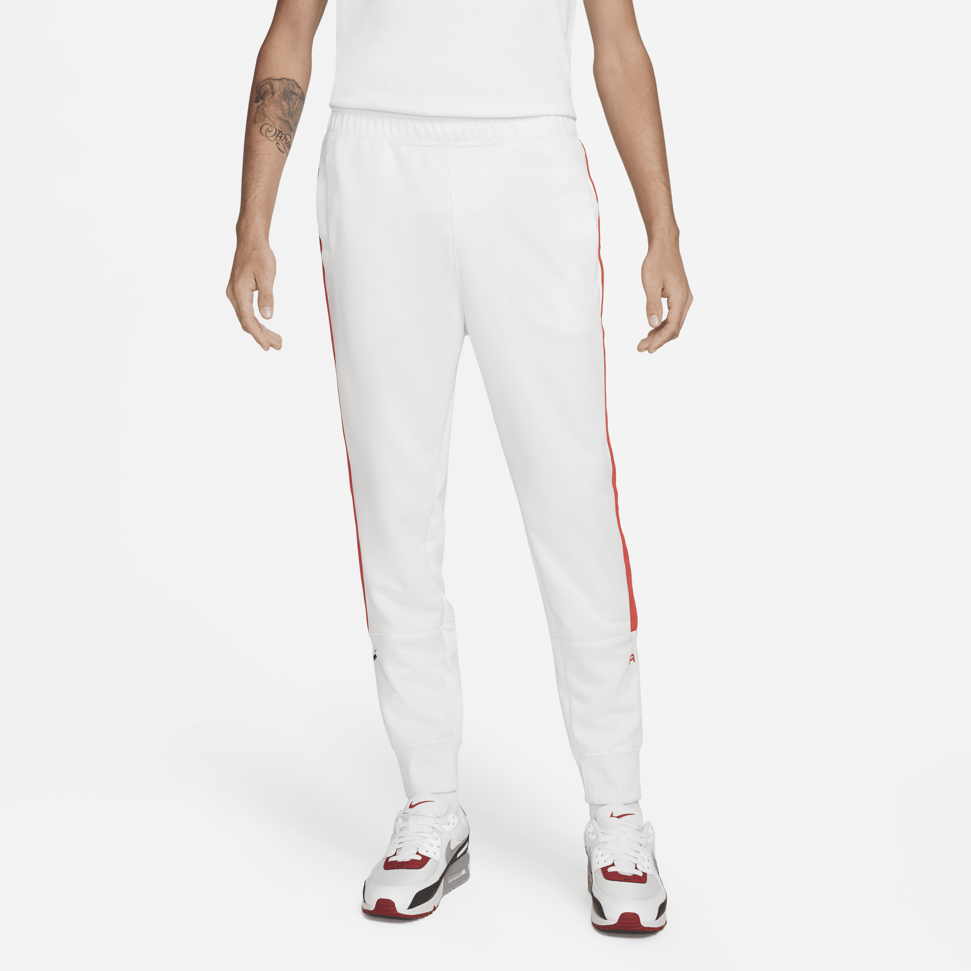 Colourful nike sweat outlet