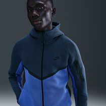 Nike Tech
