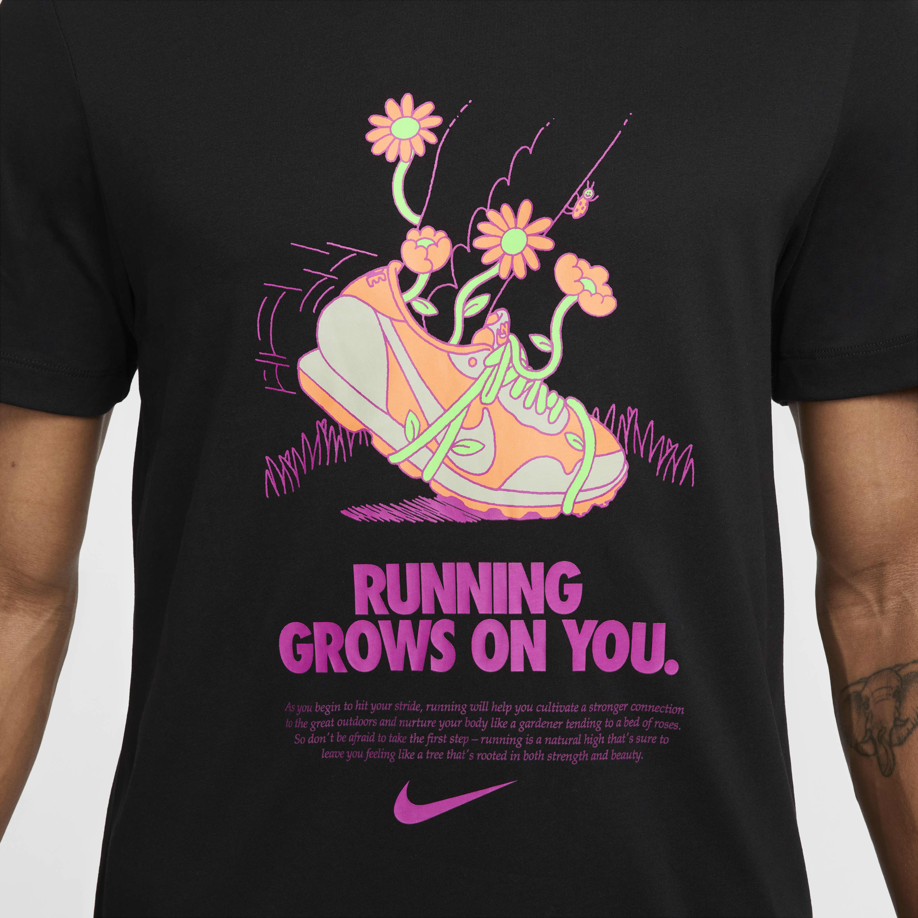 Buy Nike Men s Dri FIT Running T Shirt Nike Saudi Official