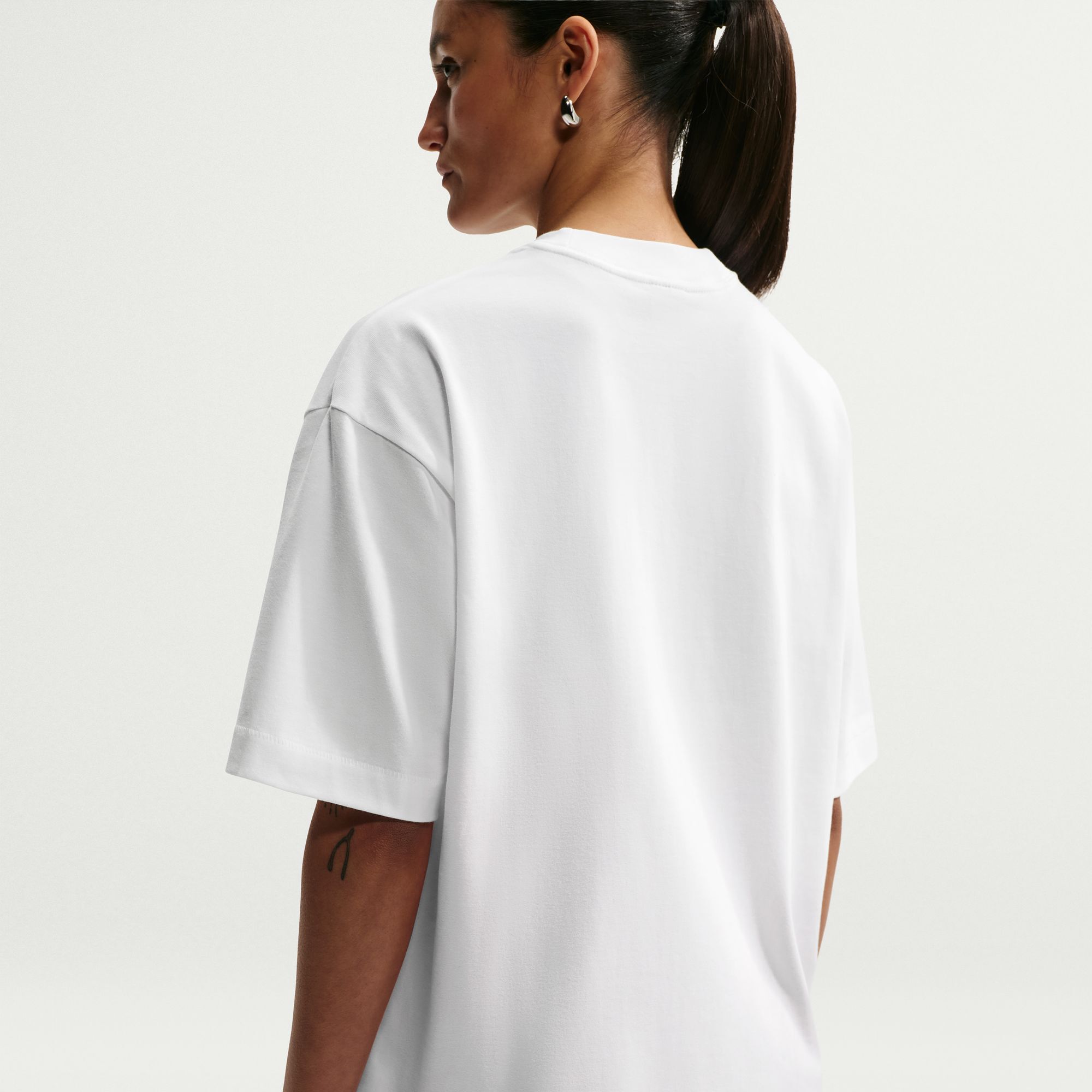 Zoom image
