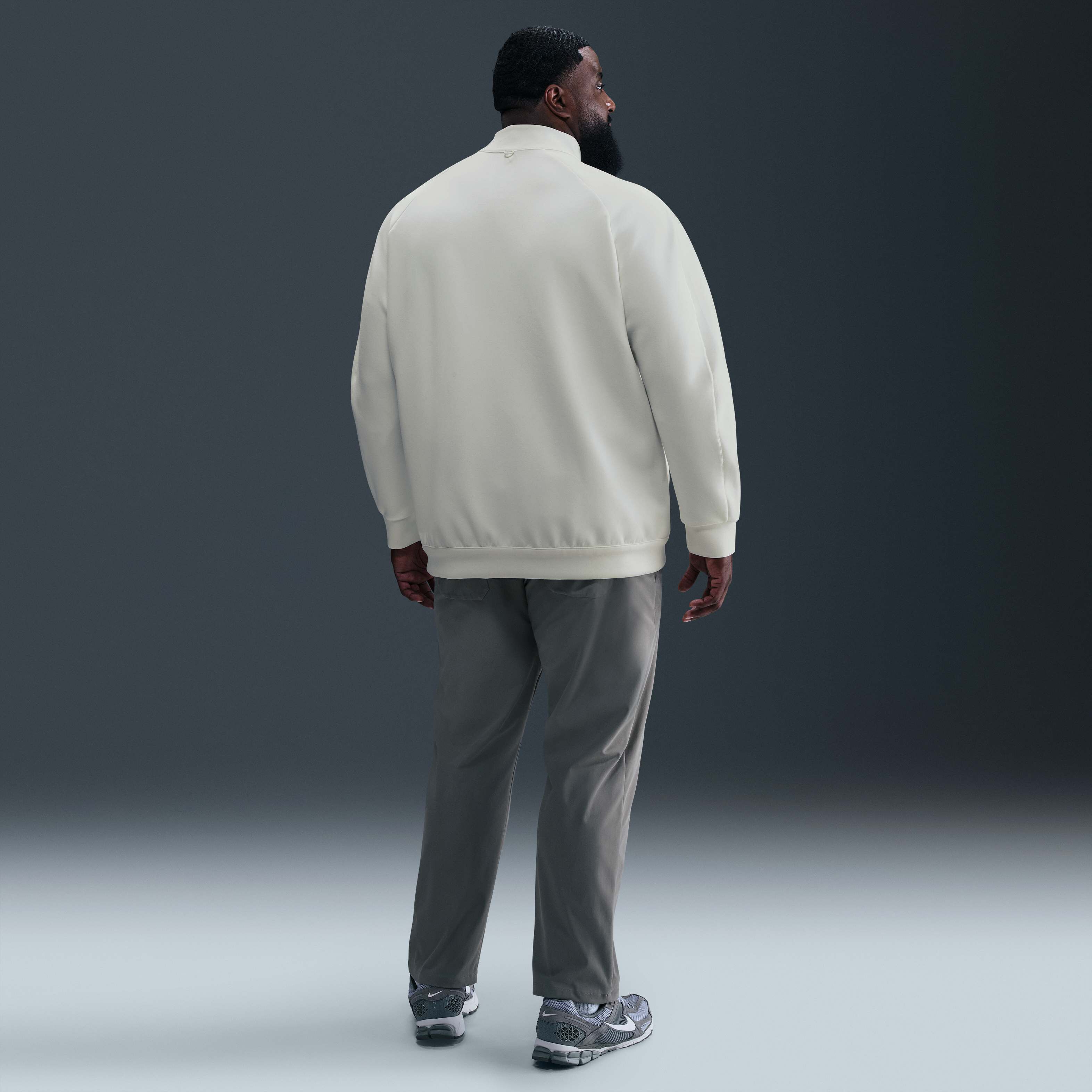 نايكي 24.7 امبوسبلي سوفت image number 9