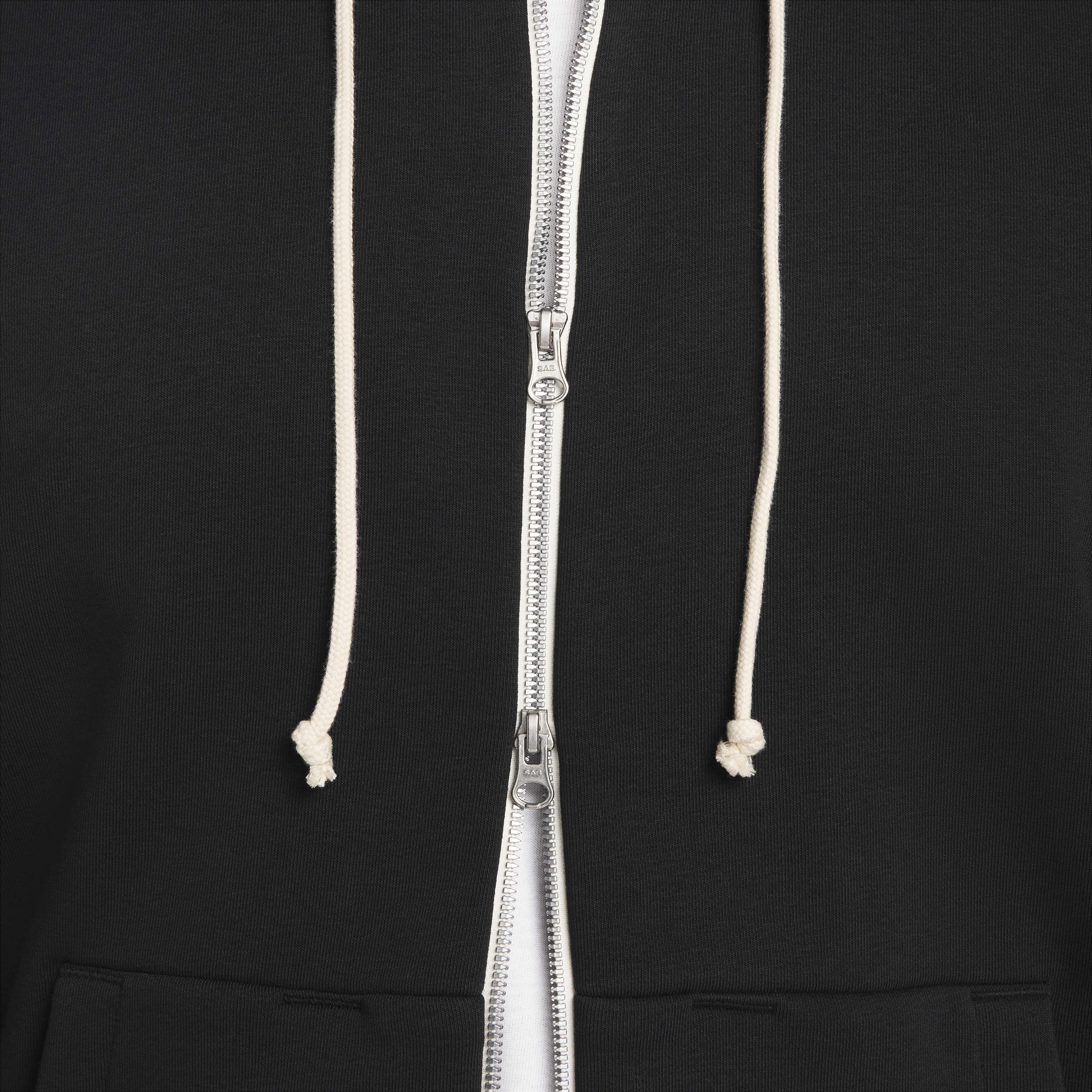 Nike Standard Issue image number 14