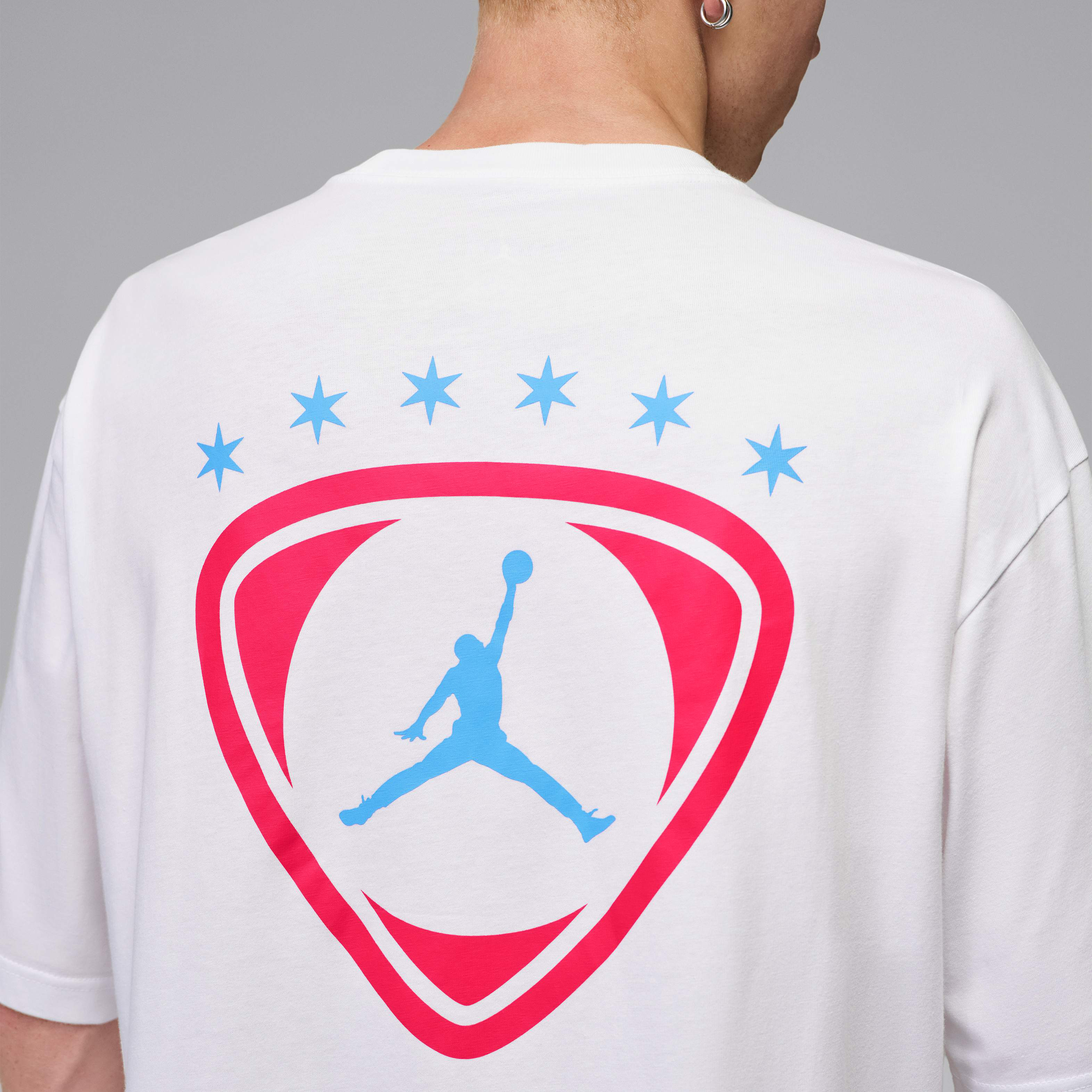 Jordan Brooklyn image number 4