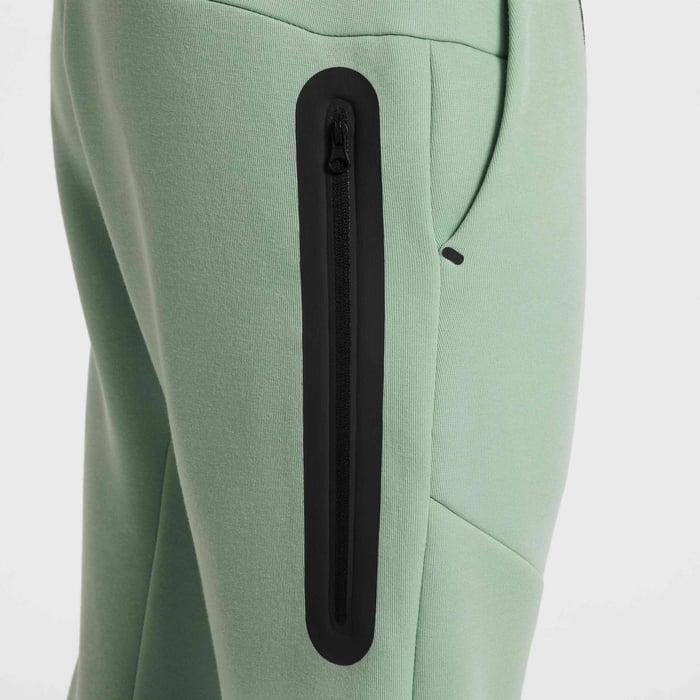 نايكي سبورتسوير تك فليس image number 4 نايكي سبورتسوير تك فليس image number 4