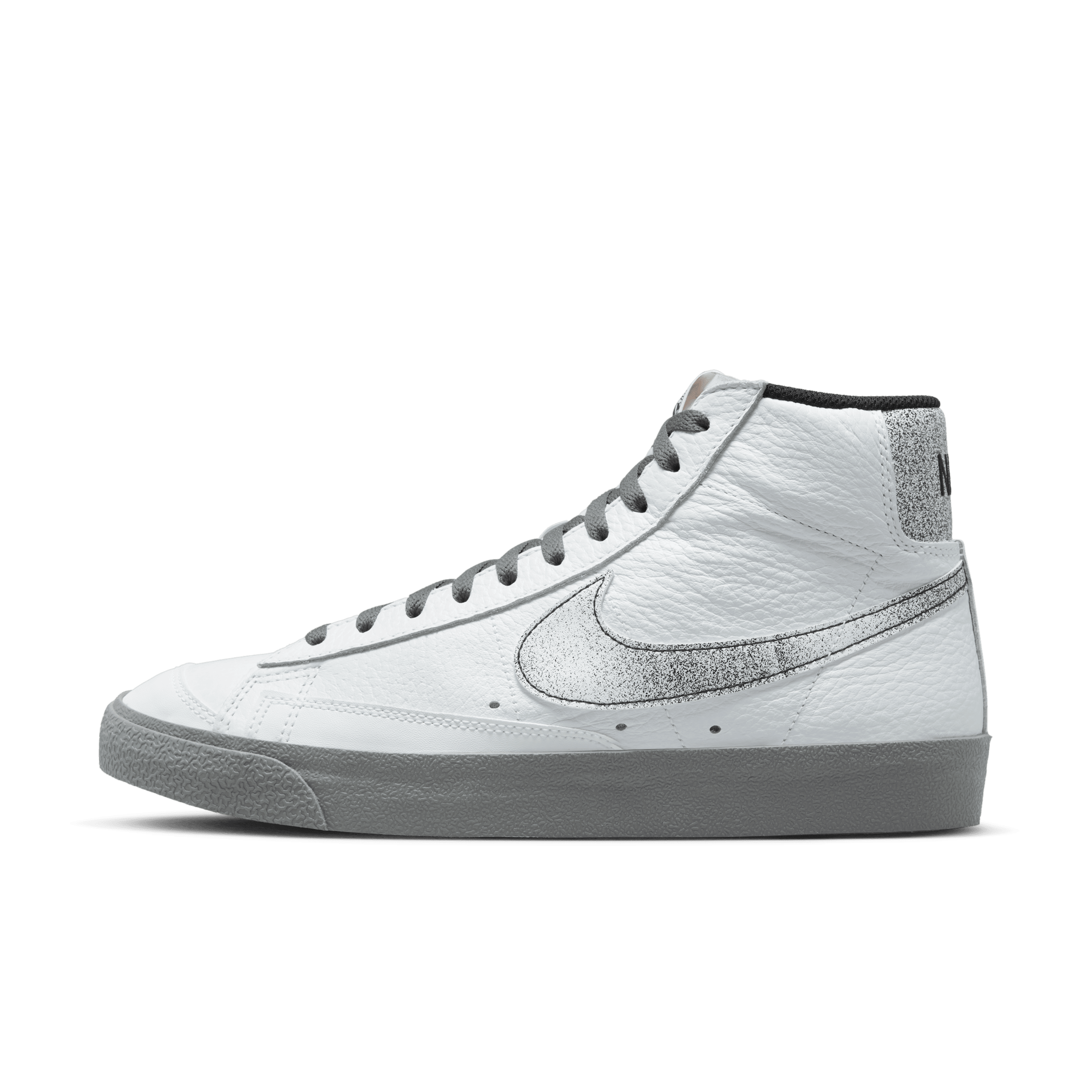 Nike Blazer Mid 77 Label Maker (Women's)