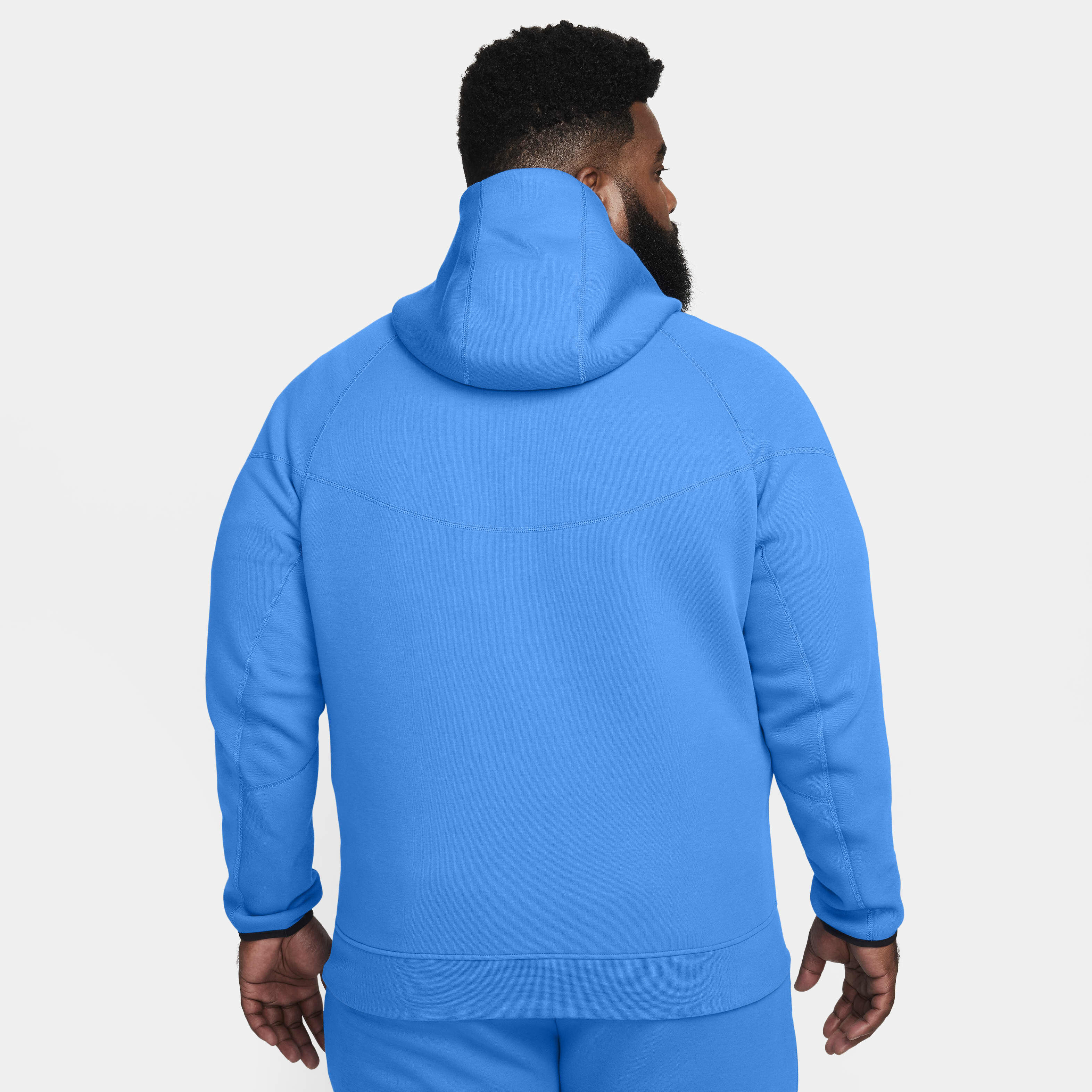 نايكي سبورتسوير تك فليس ويندرانر image number 12