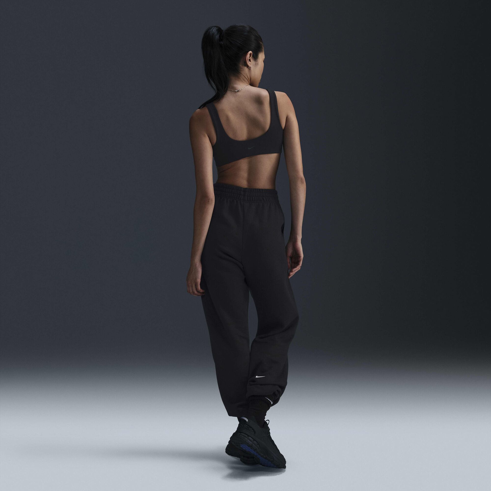 Zoom image