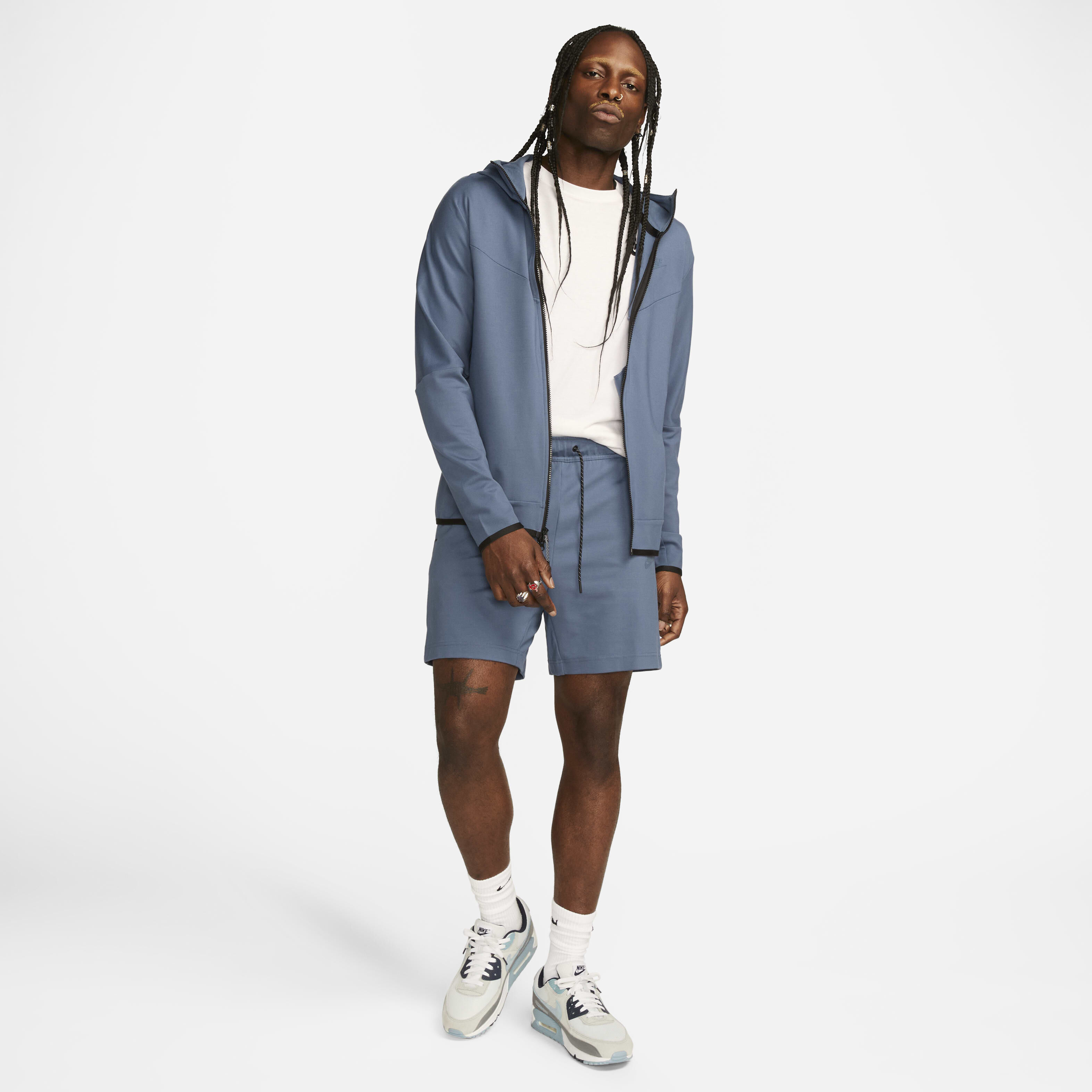 نايكي تك فليس لايت-ويت image number 5