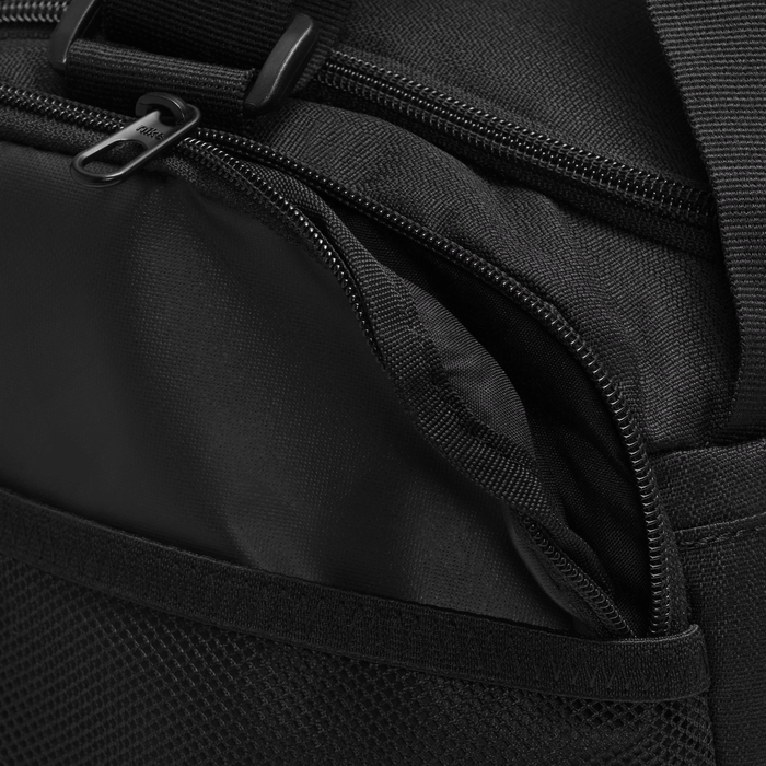 Nike brasilia 2024 small black holdall
