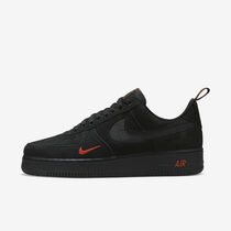Nike Air Force 1 '07 LV8