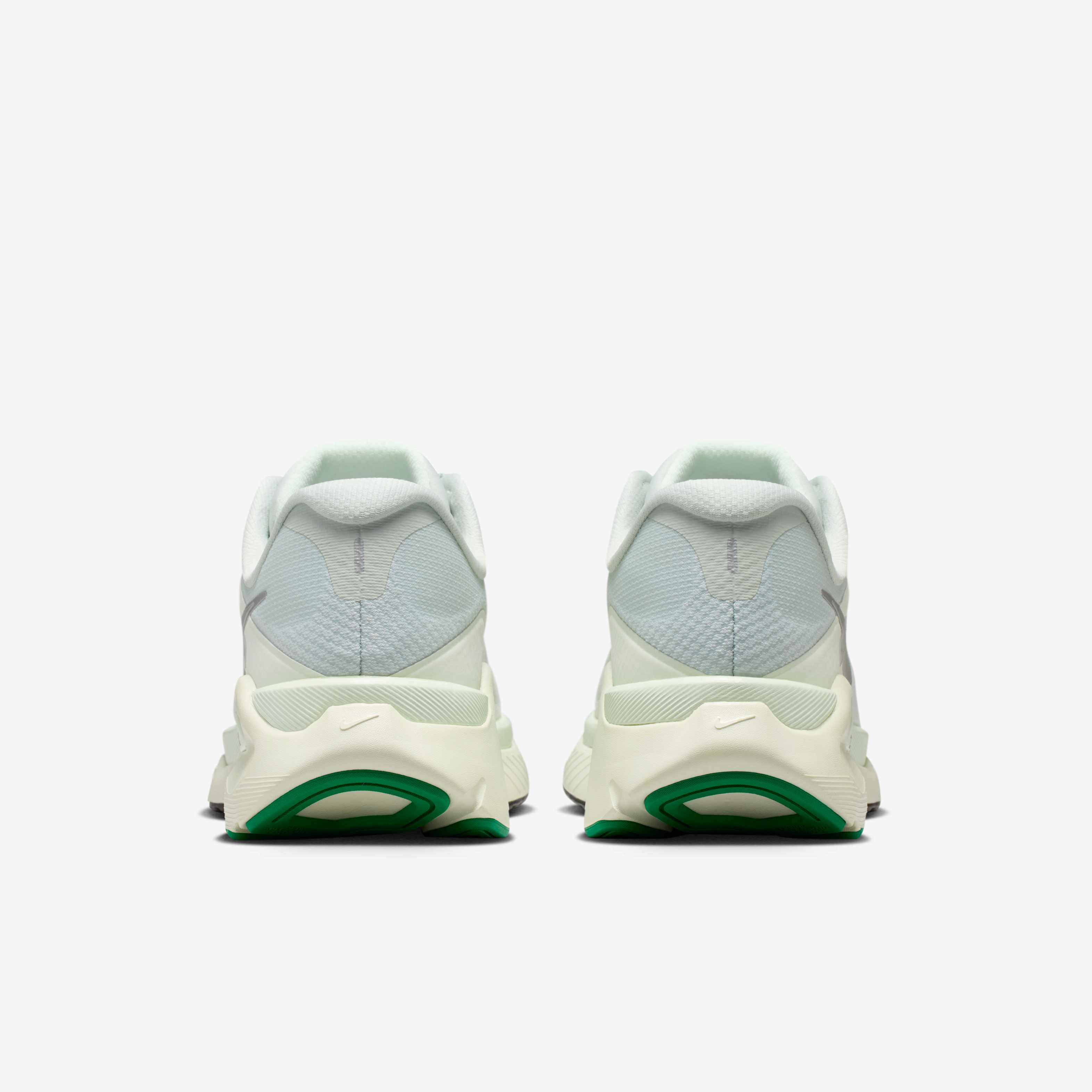 Nike Structure Plus image number 5