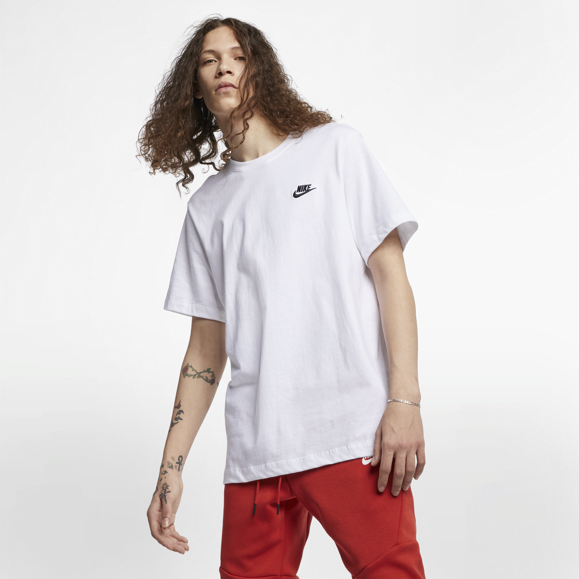 Nike sportswear men's new arrivals club embroidered futura tee