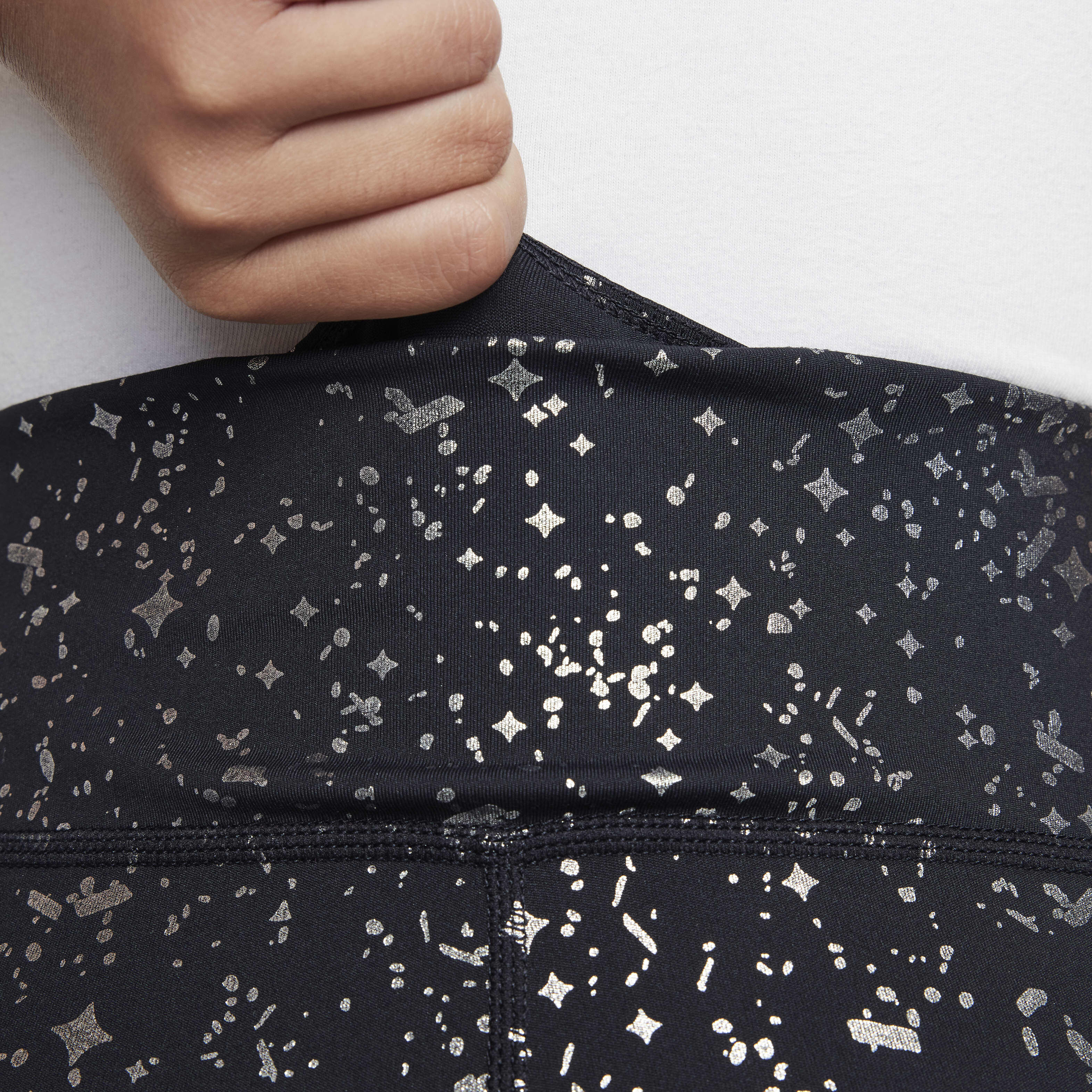 Nike One image number 2