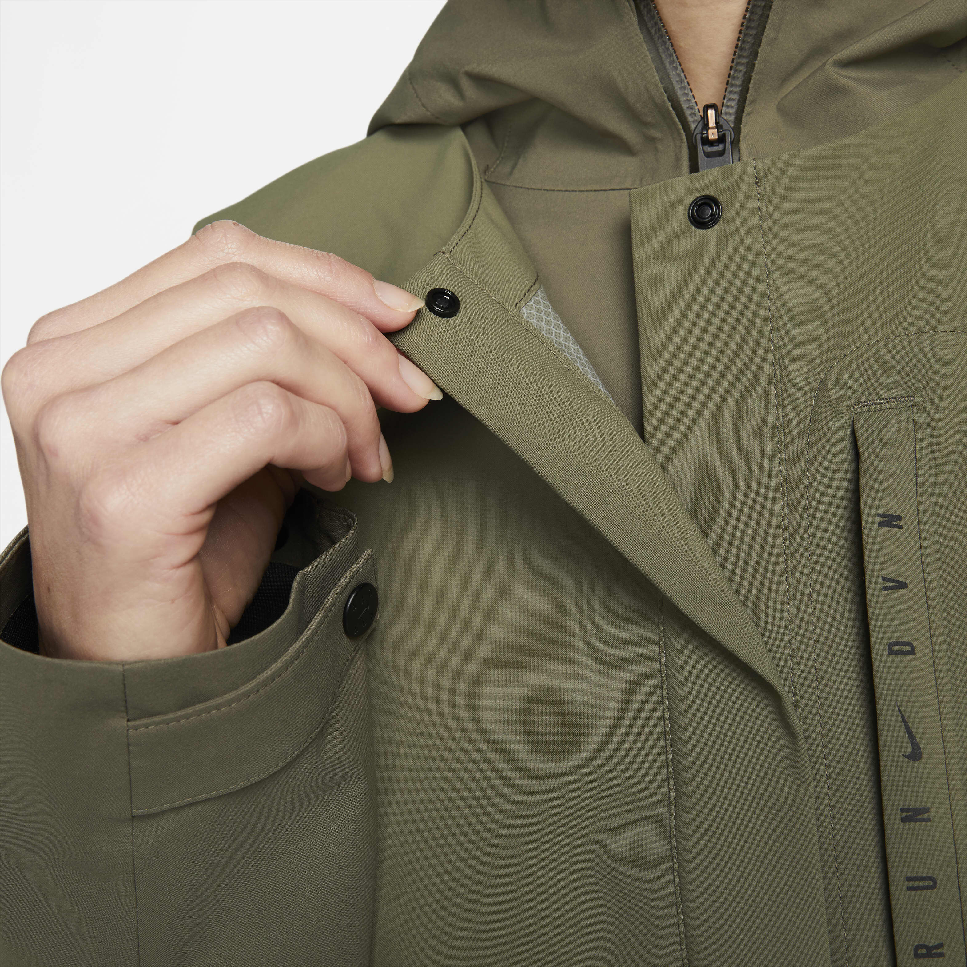 Nike Storm-FIT Run Division image number 8