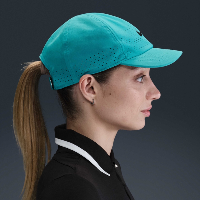 Nike Dri-FIT ADV Club image number 1 Nike Dri-FIT ADV Club image number 1