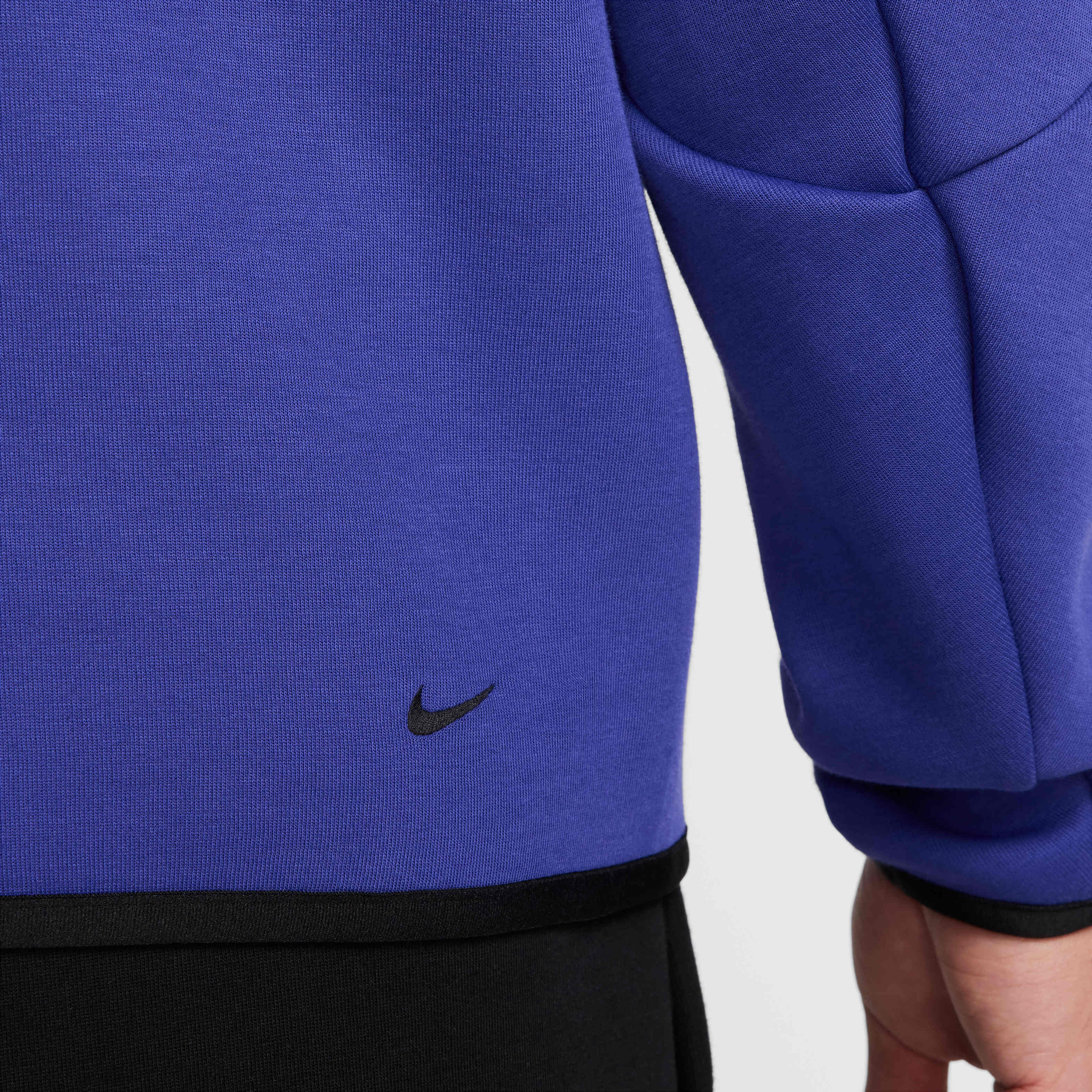 Nike Tech image number 8