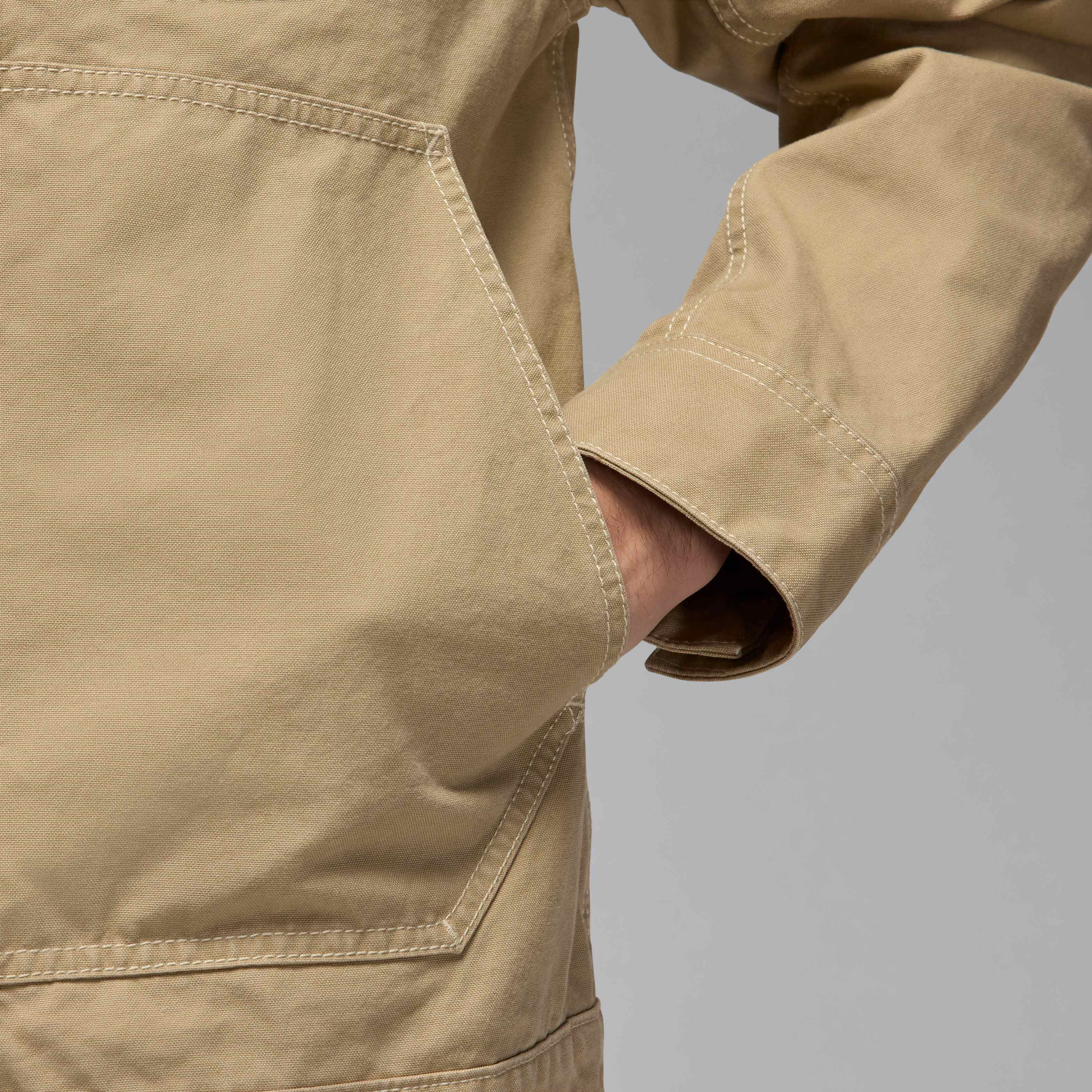 Jordan Essentials Chicago image number 4