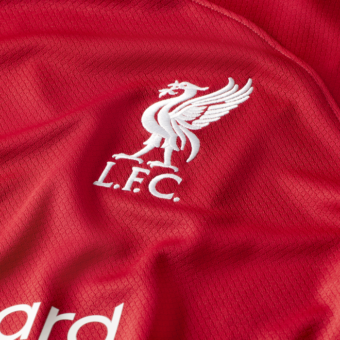 Nike sign deals liverpool